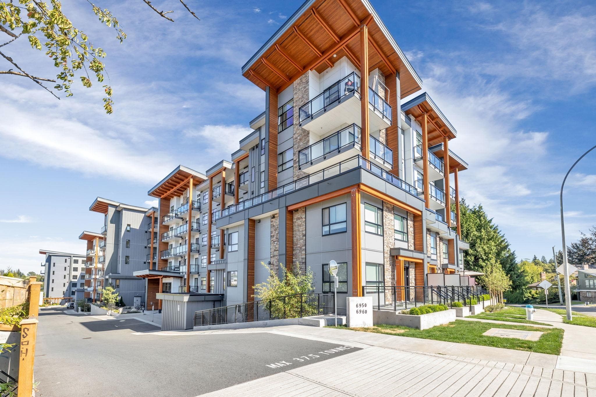 210 - 6960 Nicholson Street, Delta, V4E 0A9 — photo 1