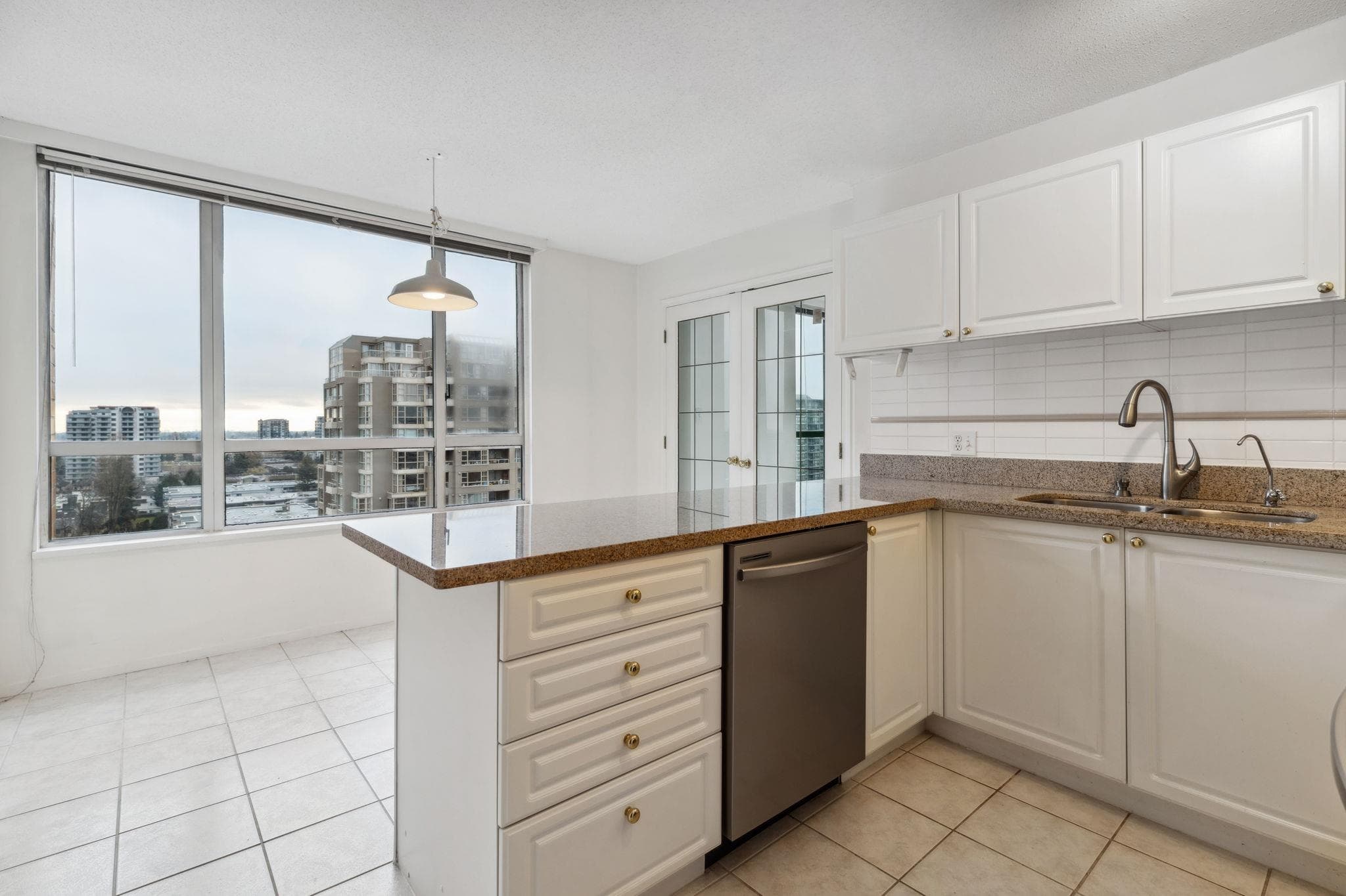 1101 - 8280 Westminster Highway, Richmond, V6X 1A6 — photo 5