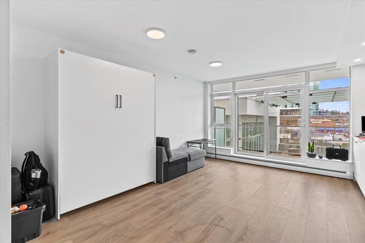310 - 13685 102 Avenue, Surrey, V3T 0S2 — photo 4