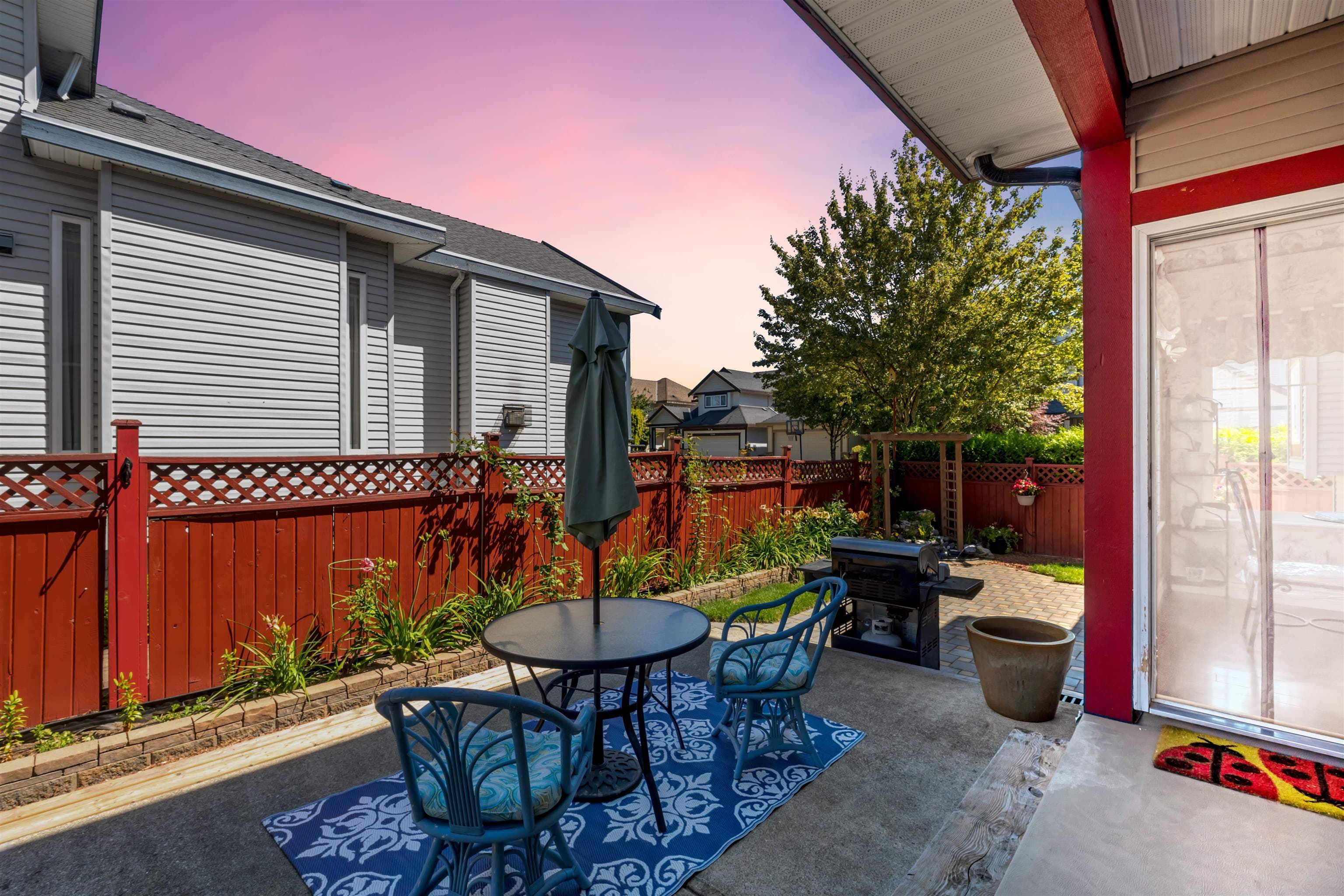 19785 72a Avenue, Langley, V2Y 3H7 — photo 4