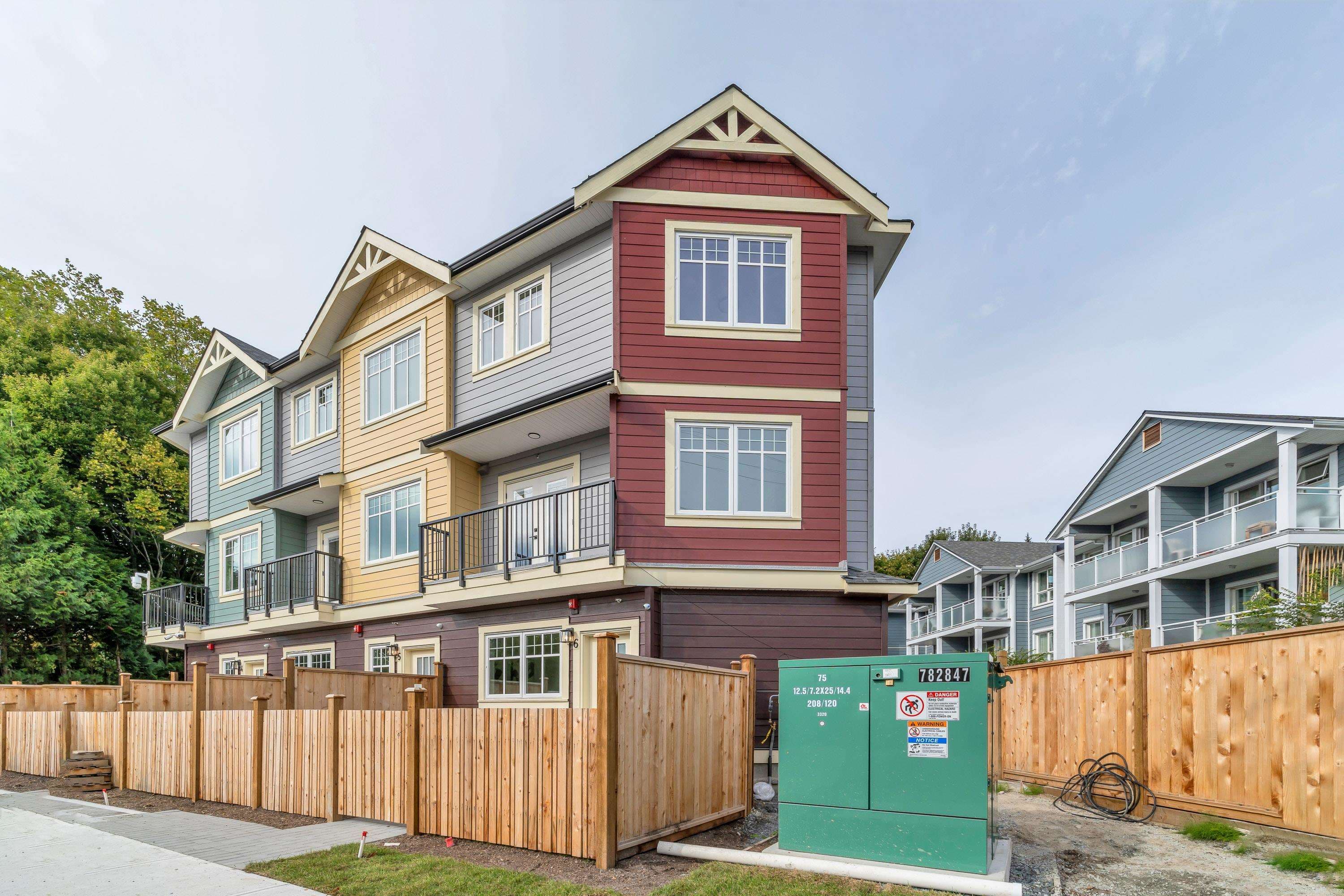 2 - 4829 48 Avenue, Ladner, V4K 1V2 — photo 2