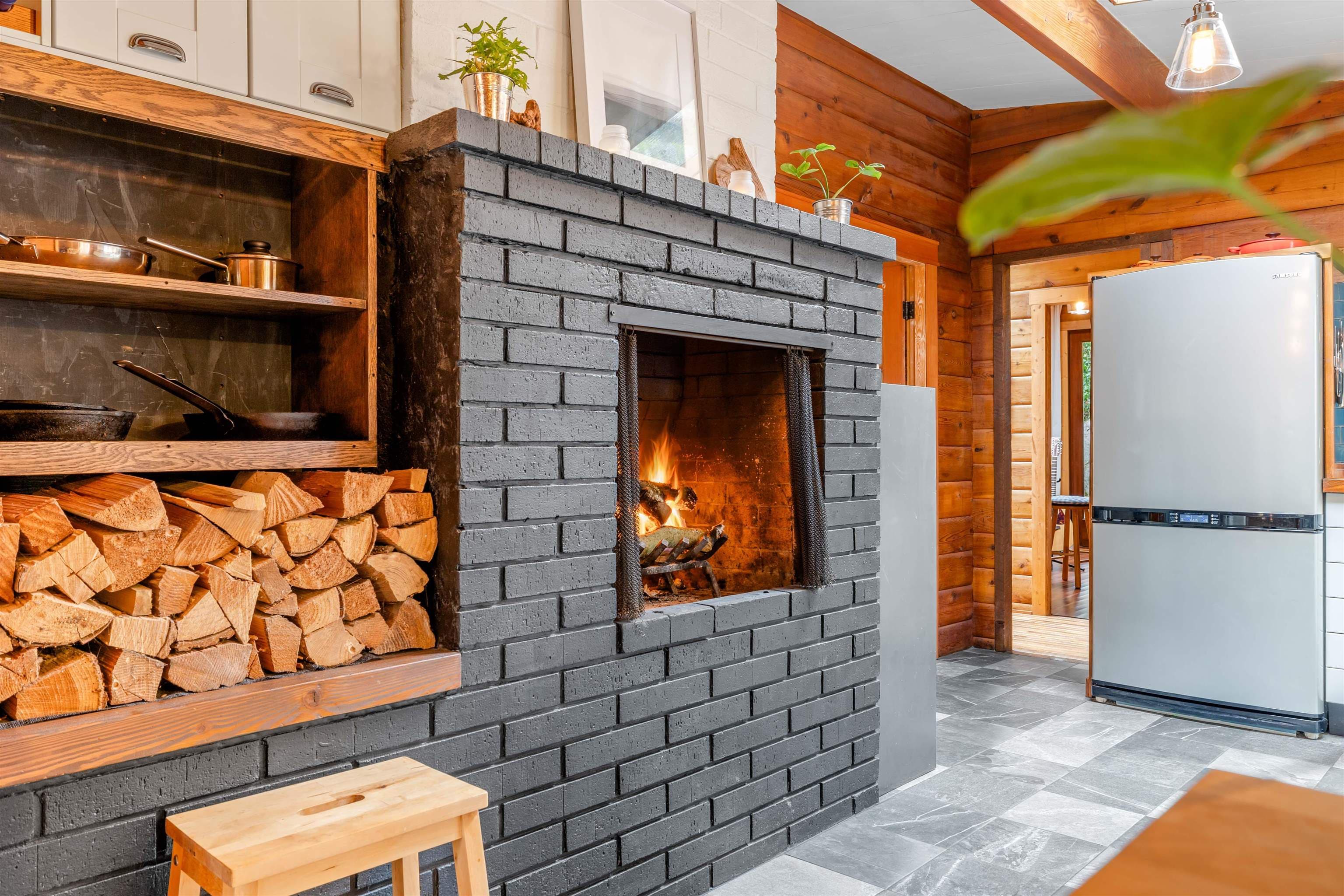 5817 Eagle Island, West Vancouver, V7W 1V6 — photo 2