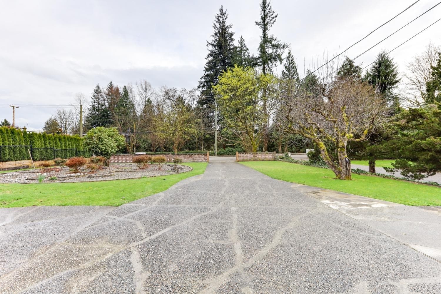 7765 Government Road, Burnaby, V5A 2C7 — photo 4