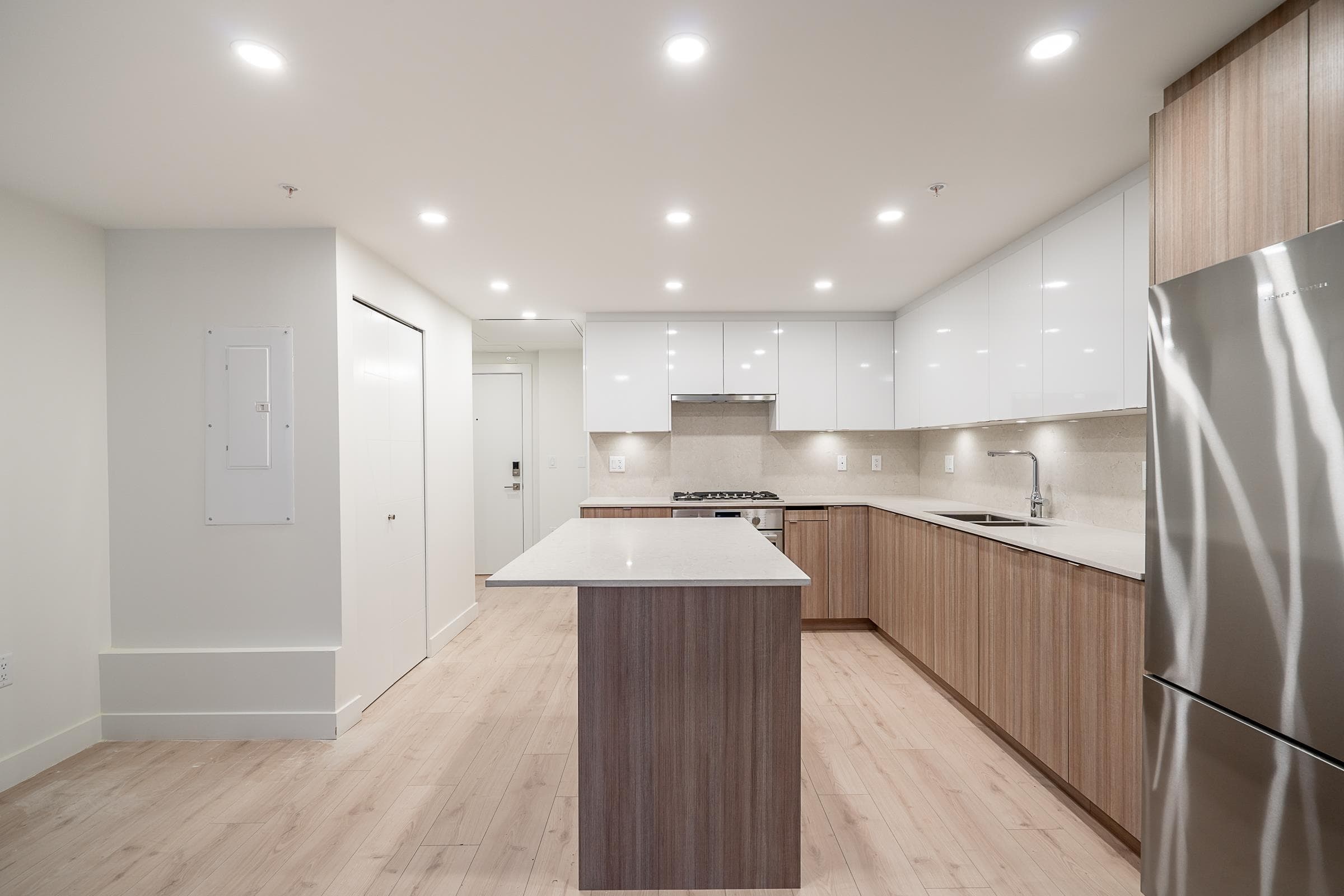 206 - 8428 Park Road, Richmond, V6Y 0K1 — photo 5