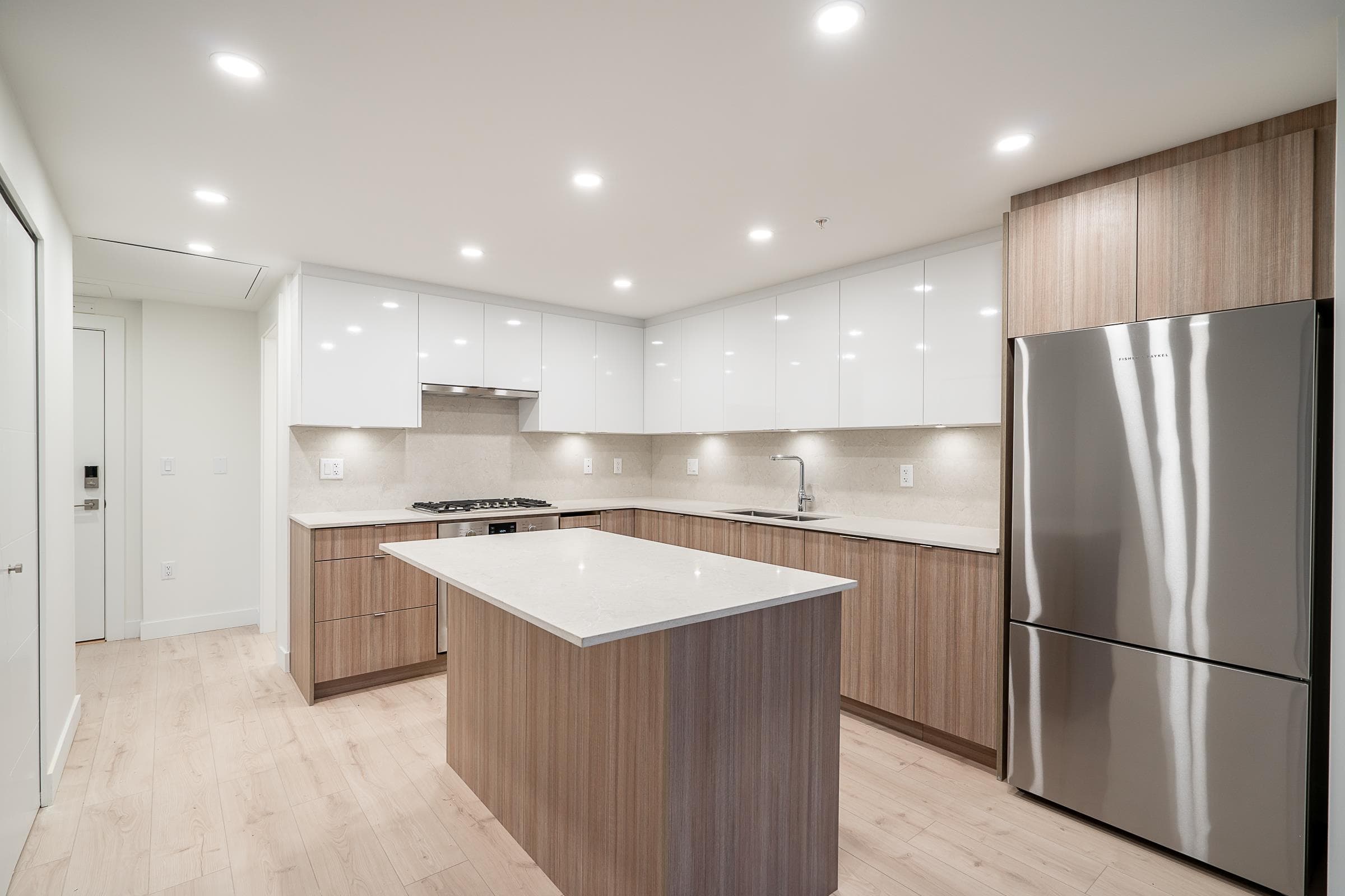 206 - 8428 Park Road, Richmond, V6Y 0K1 — photo 4