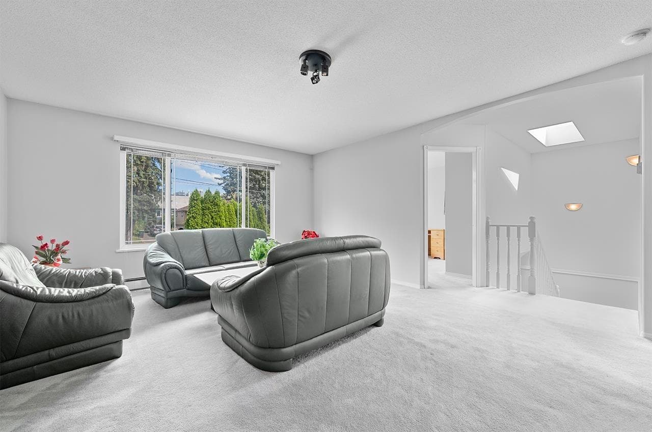 620 Thirteenth Street, New Westminster