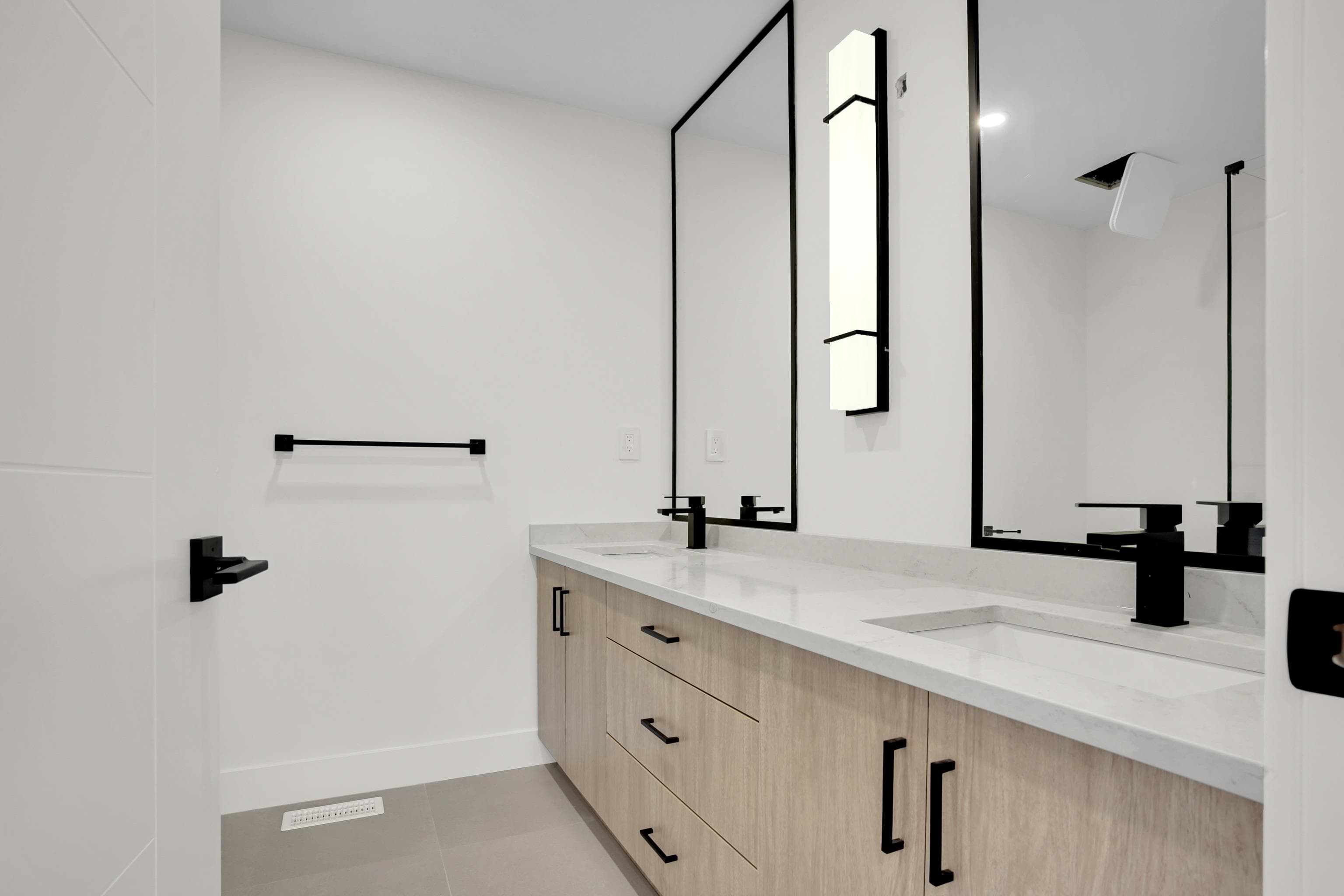 1 - 2525 156 Street, Surrey, V4P 1C7 — photo 3