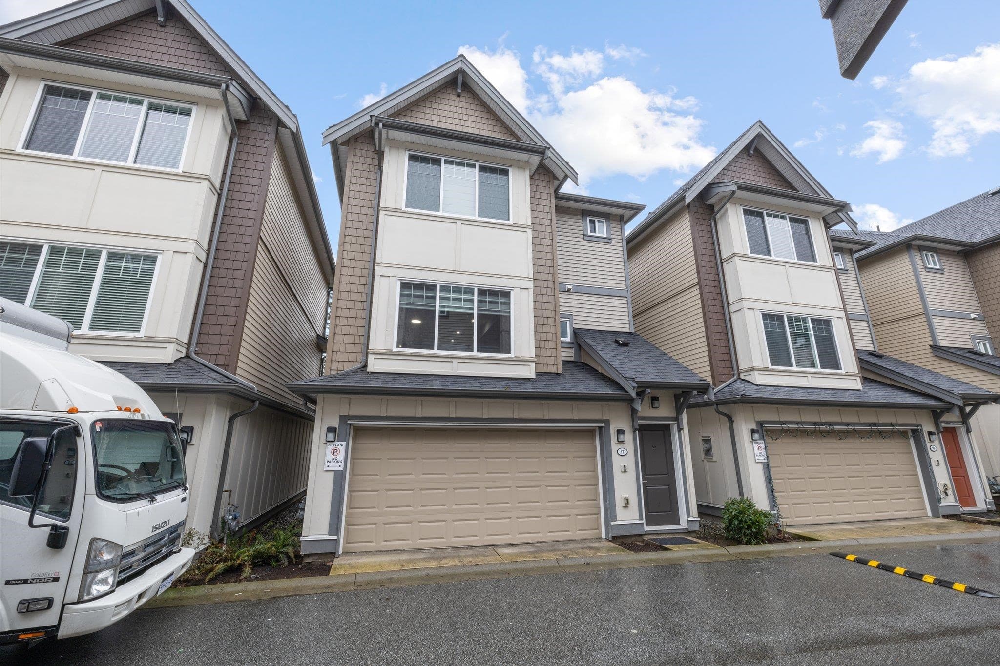 17 - 6971 122 Street, Surrey, V3W 1B6 — photo 1