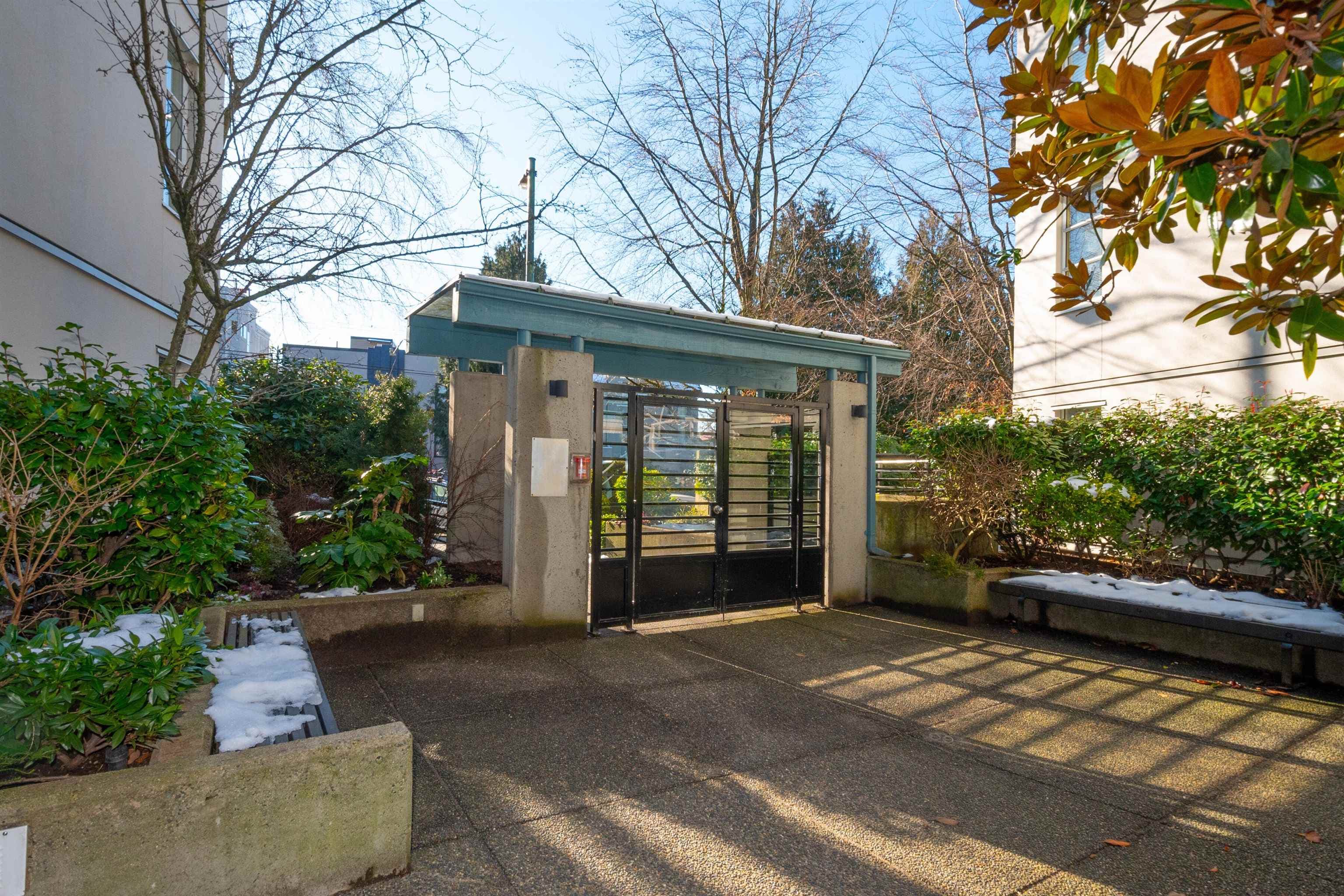 403 - 2555 W 4th Avenue, Vancouver, V6K 1P5 — photo 3
