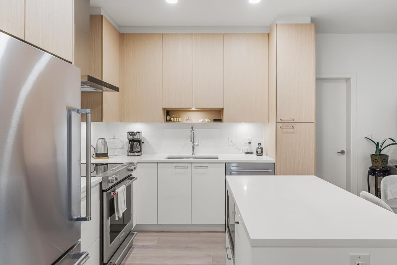 121 - 7588 16th Street, Burnaby, V3N 0H8 — photo 4