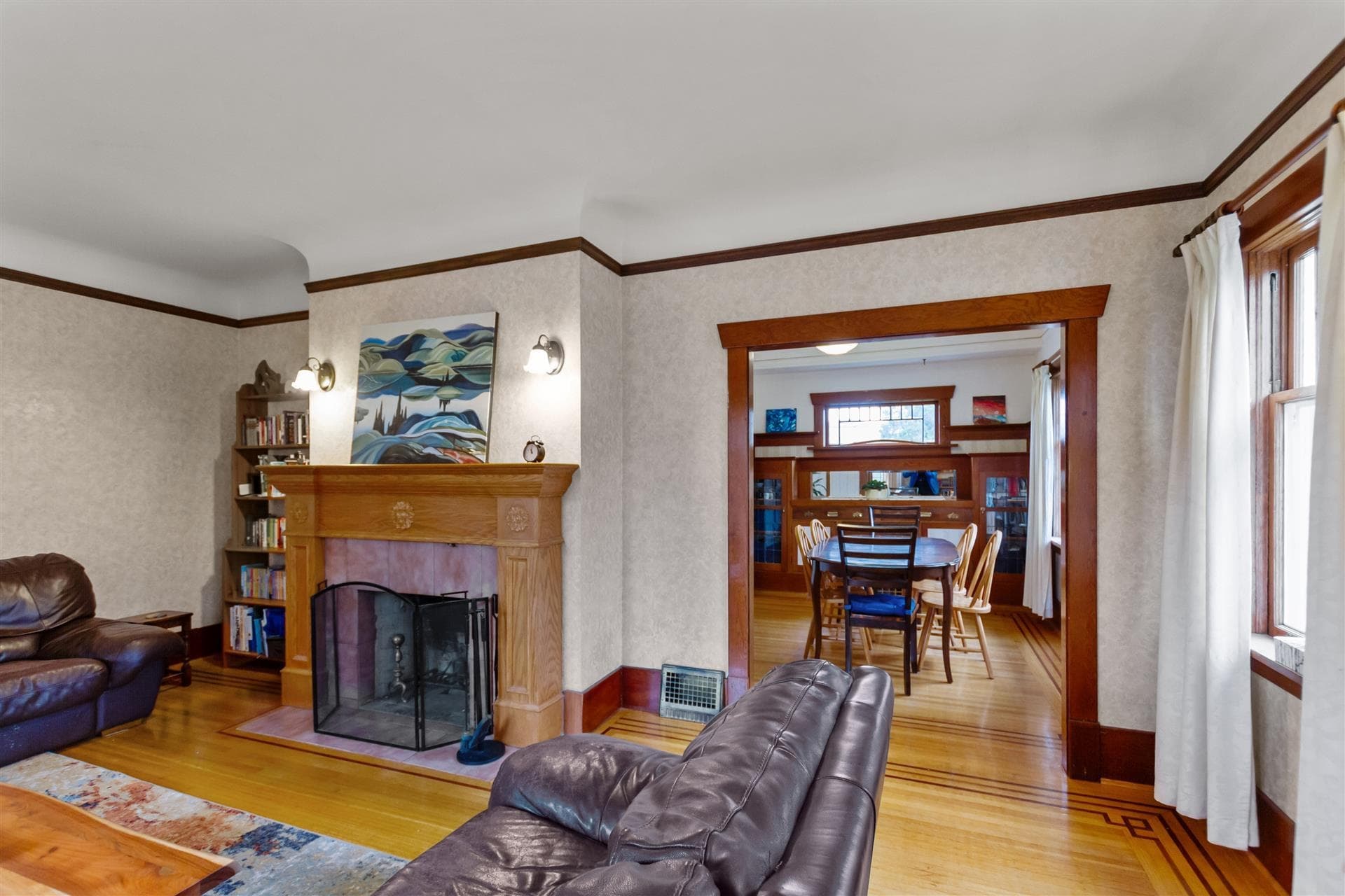 1996 W 44th Avenue, Vancouver, V6M 2E7 — photo 3