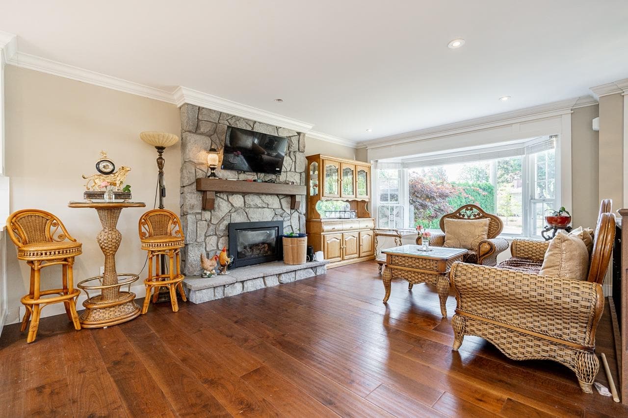 15125 Canary Drive, Surrey, V3R 4V4 — photo 4
