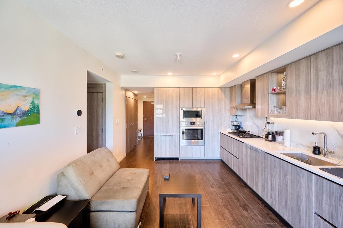308 - 9887 Whalley Boulevard, Surrey, V3T 0P4 — photo 5