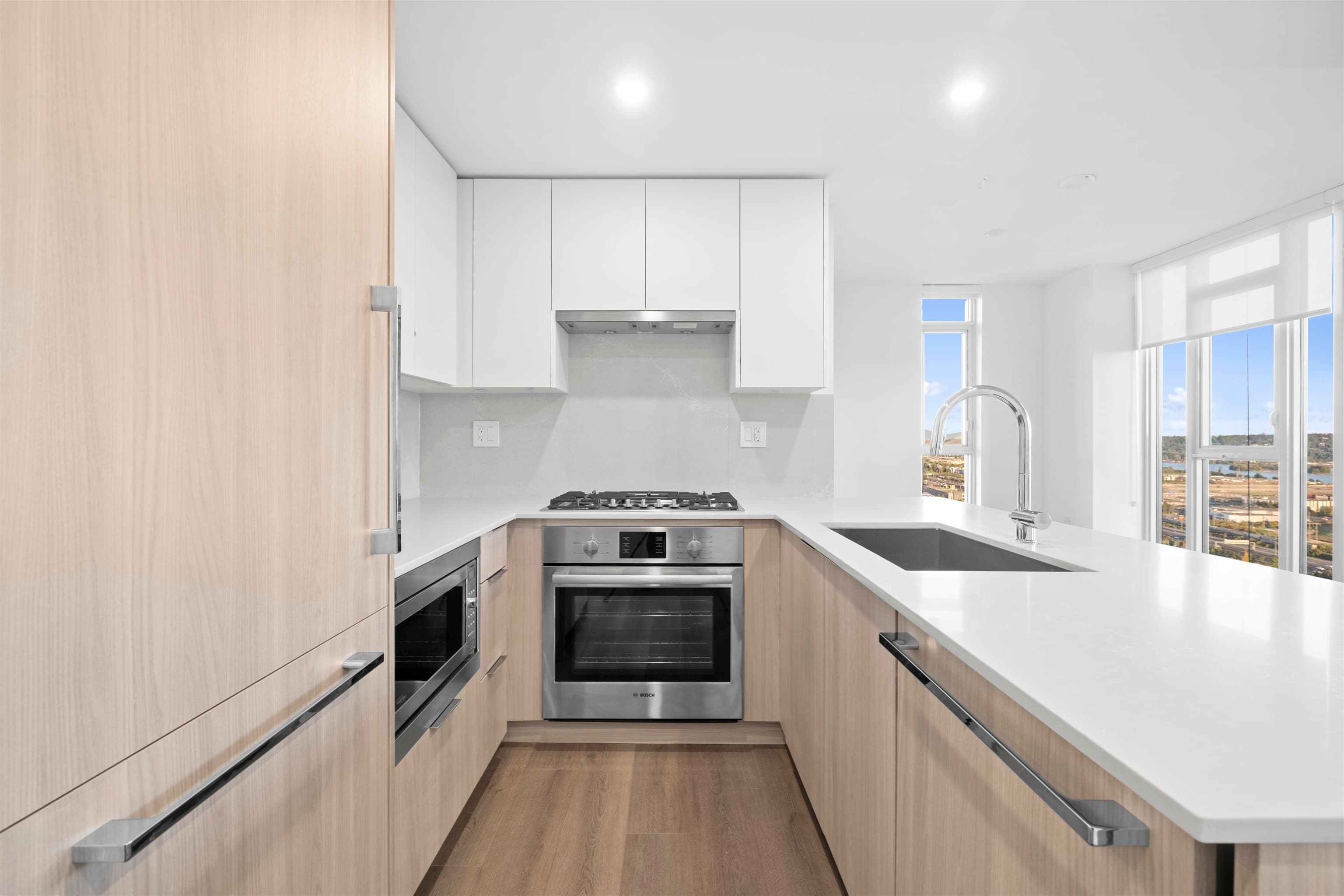 2301 - 901 Lougheed Highway, Coquitlam, V3K 0J3 — photo 4