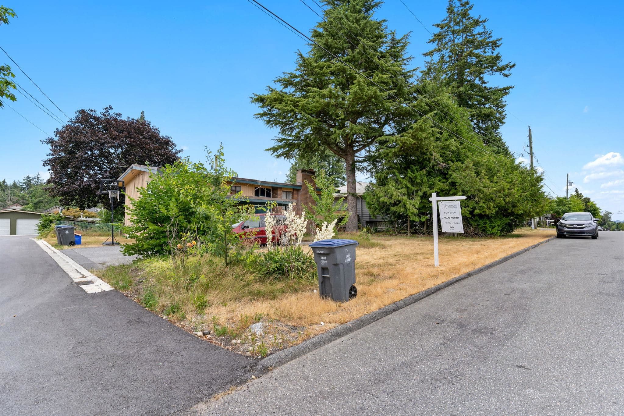 14635 59a Avenue, Surrey, V3S 1P9 — photo 2