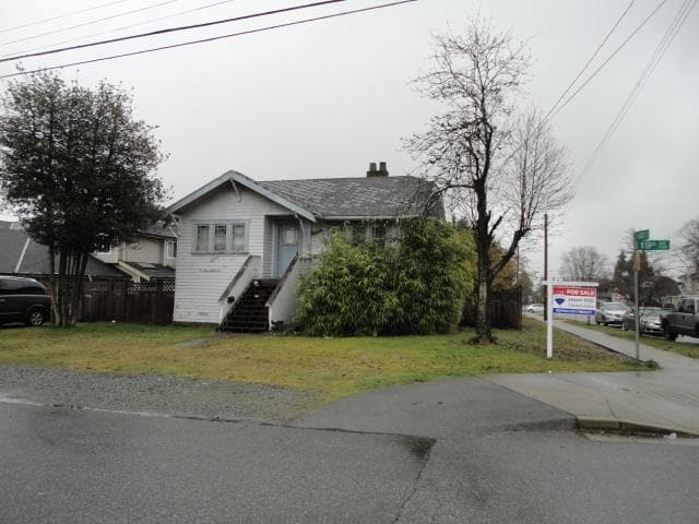 7506 19th Avenue, Burnaby, V3N 1E6 — photo 5