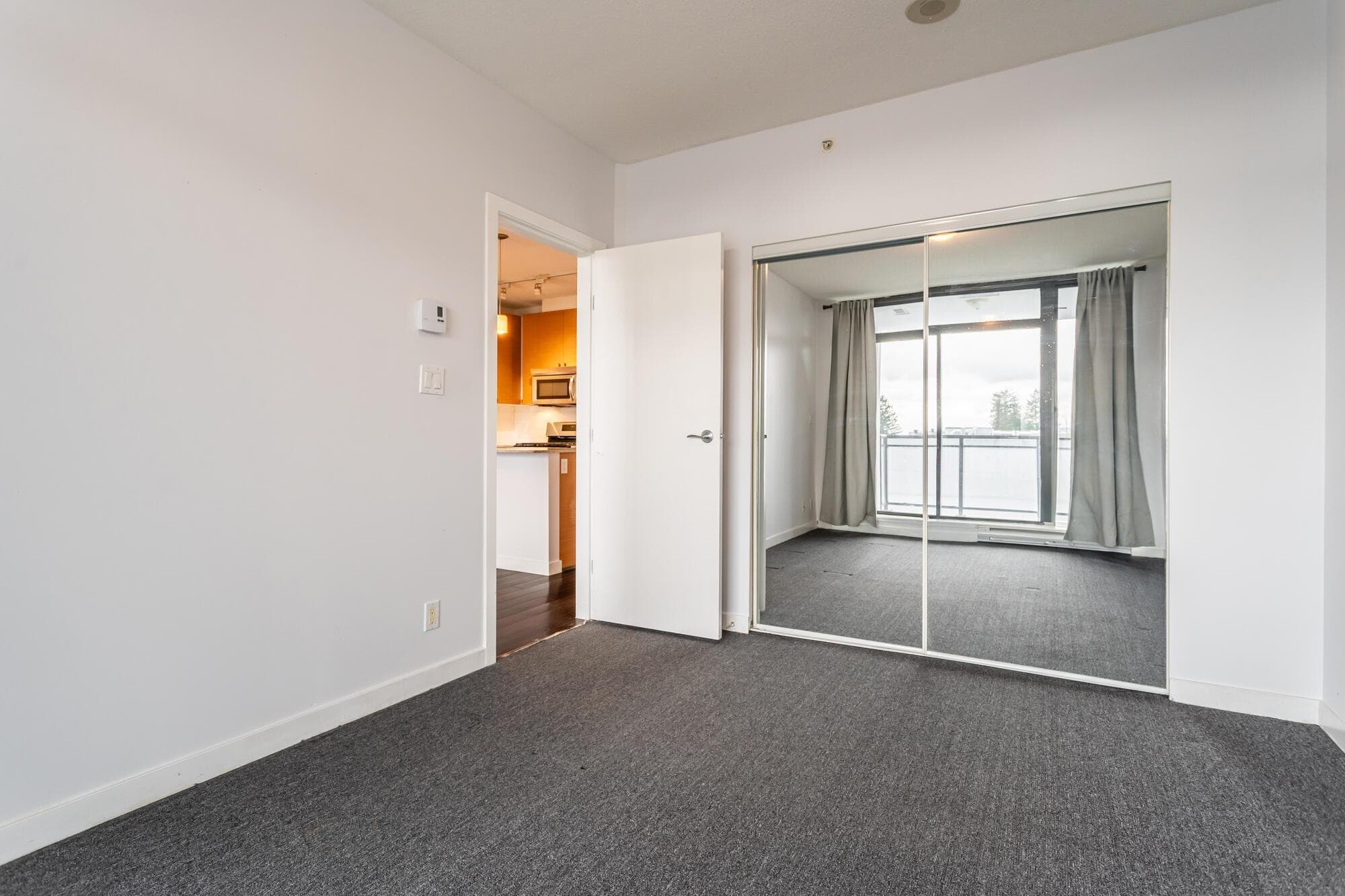 1409 - 400 Capilano Road, Port Moody, V3H 0E1 — photo 5