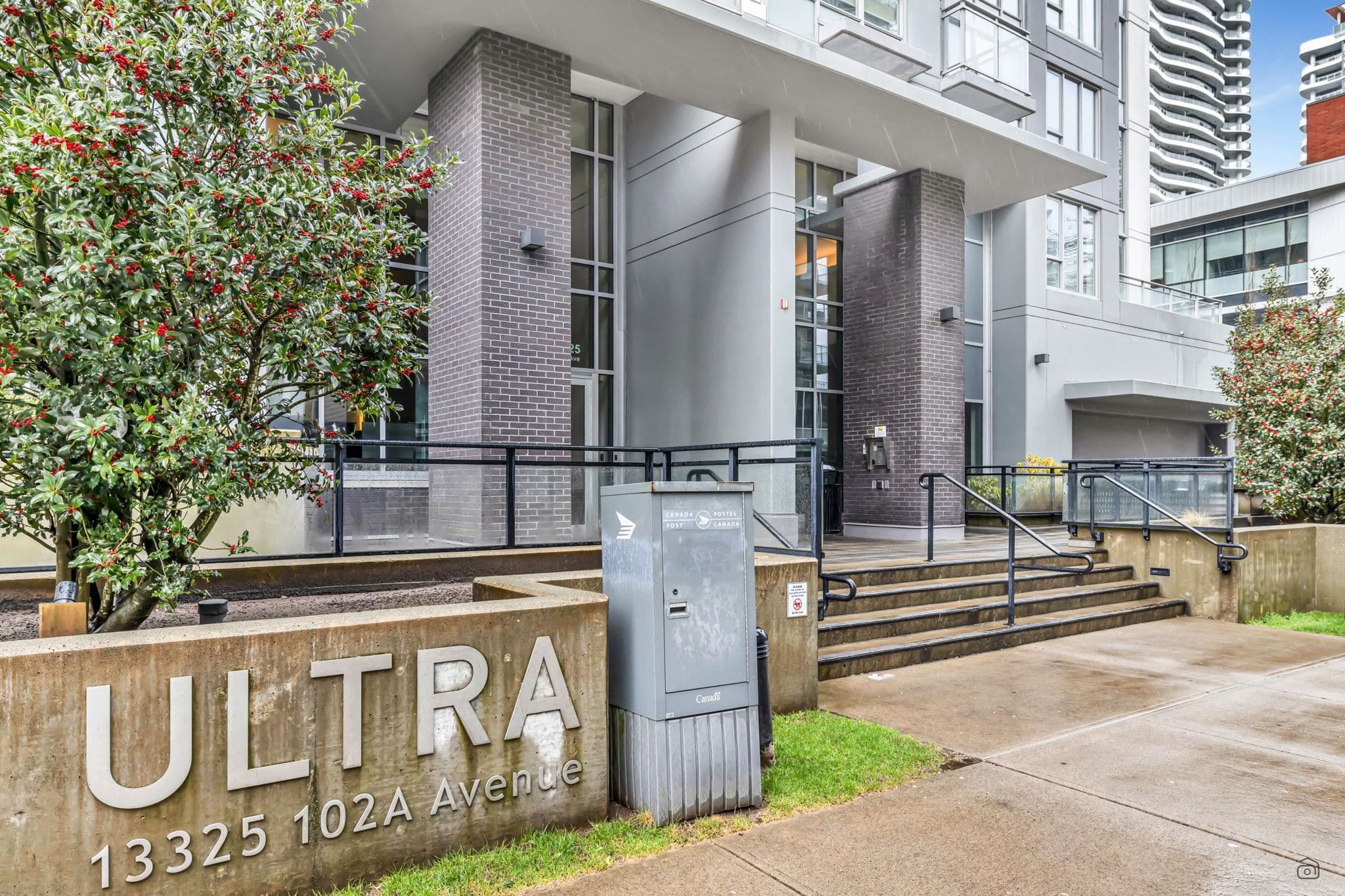 2607 - 13325 102a Avenue, Surrey, V2T 0J5 — photo 2