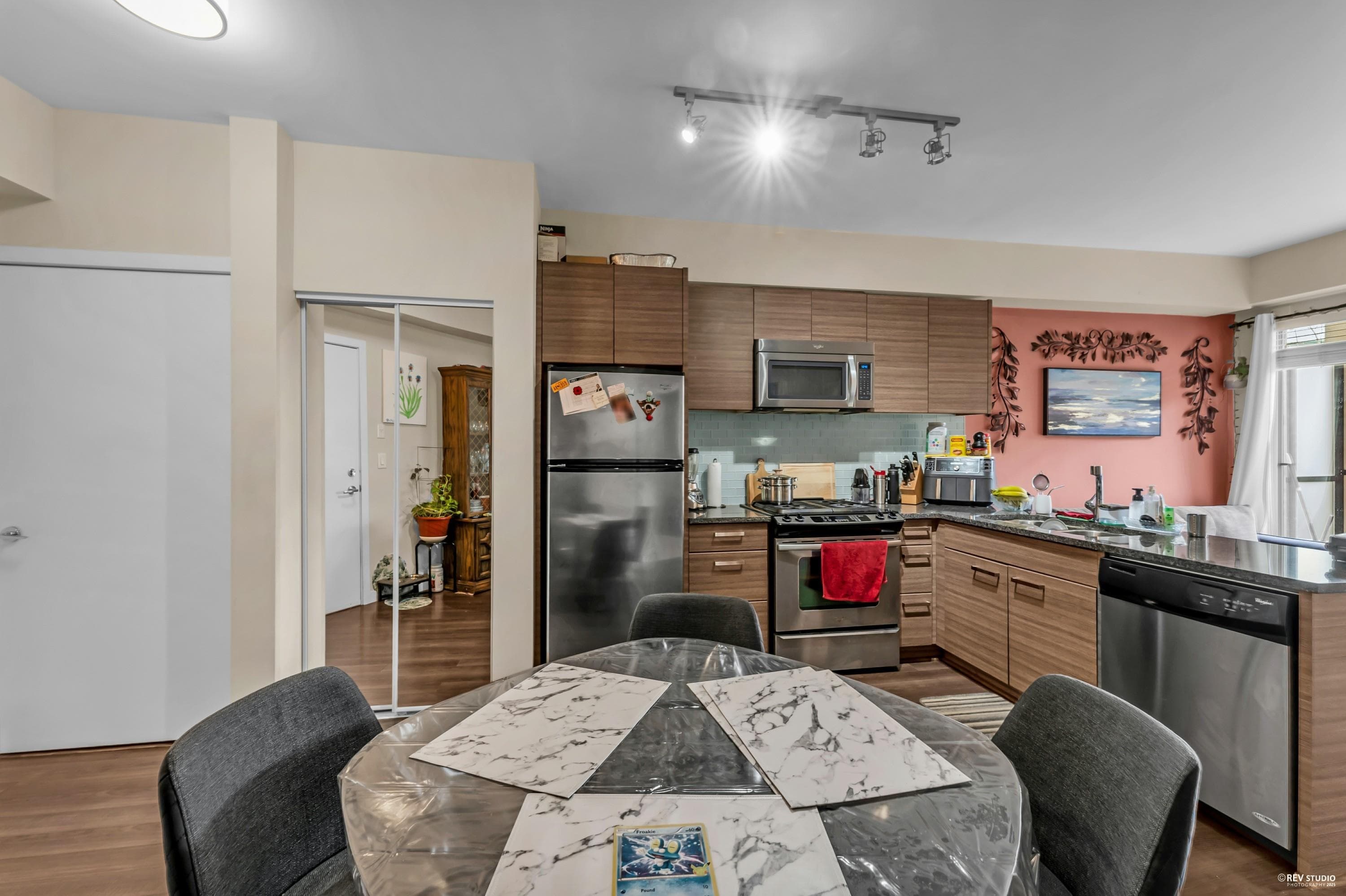 205 - 13228 Old Yale Road, Surrey, V3T 0K3 — photo 3
