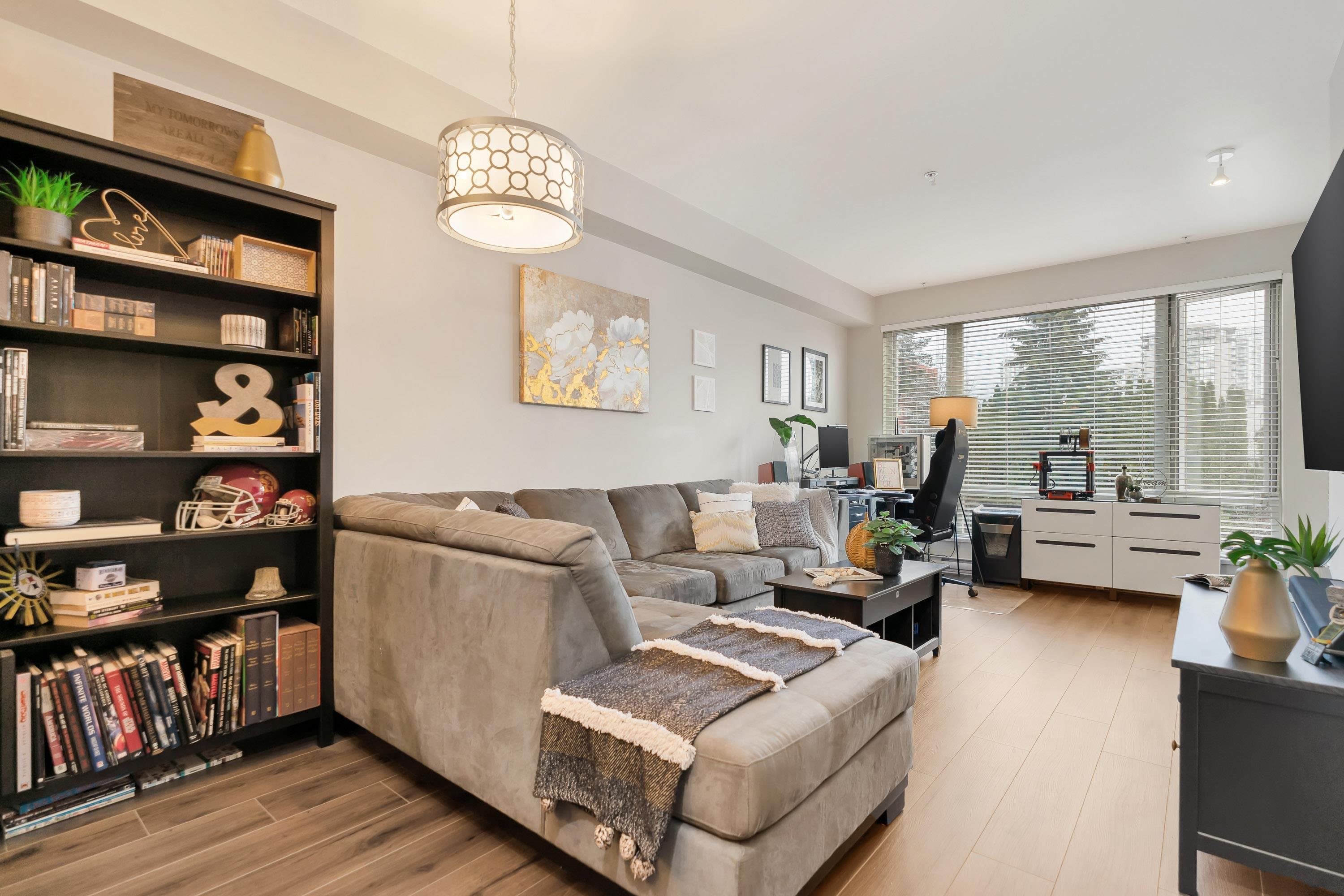 203 - 1188 Johnson Street, Coquitlam, V3B 0H7 — photo 4