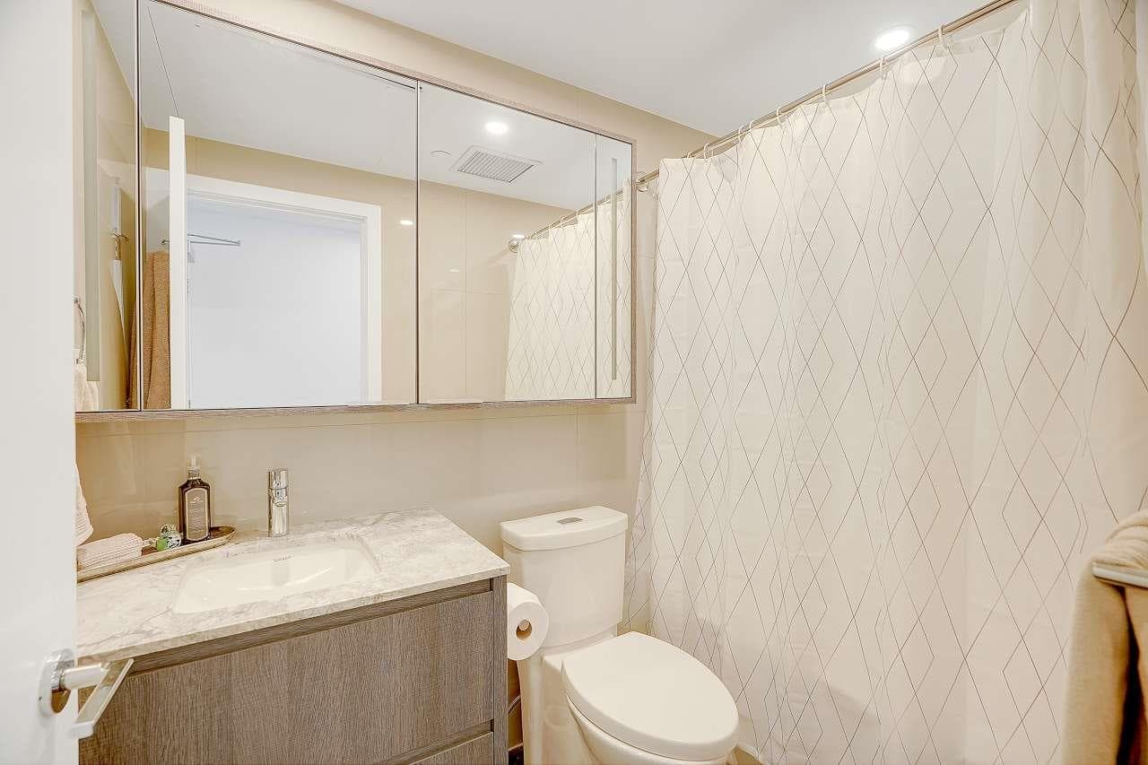 406 - 1441 Johnston Road, White Rock, V4B 3Z4 — photo 5