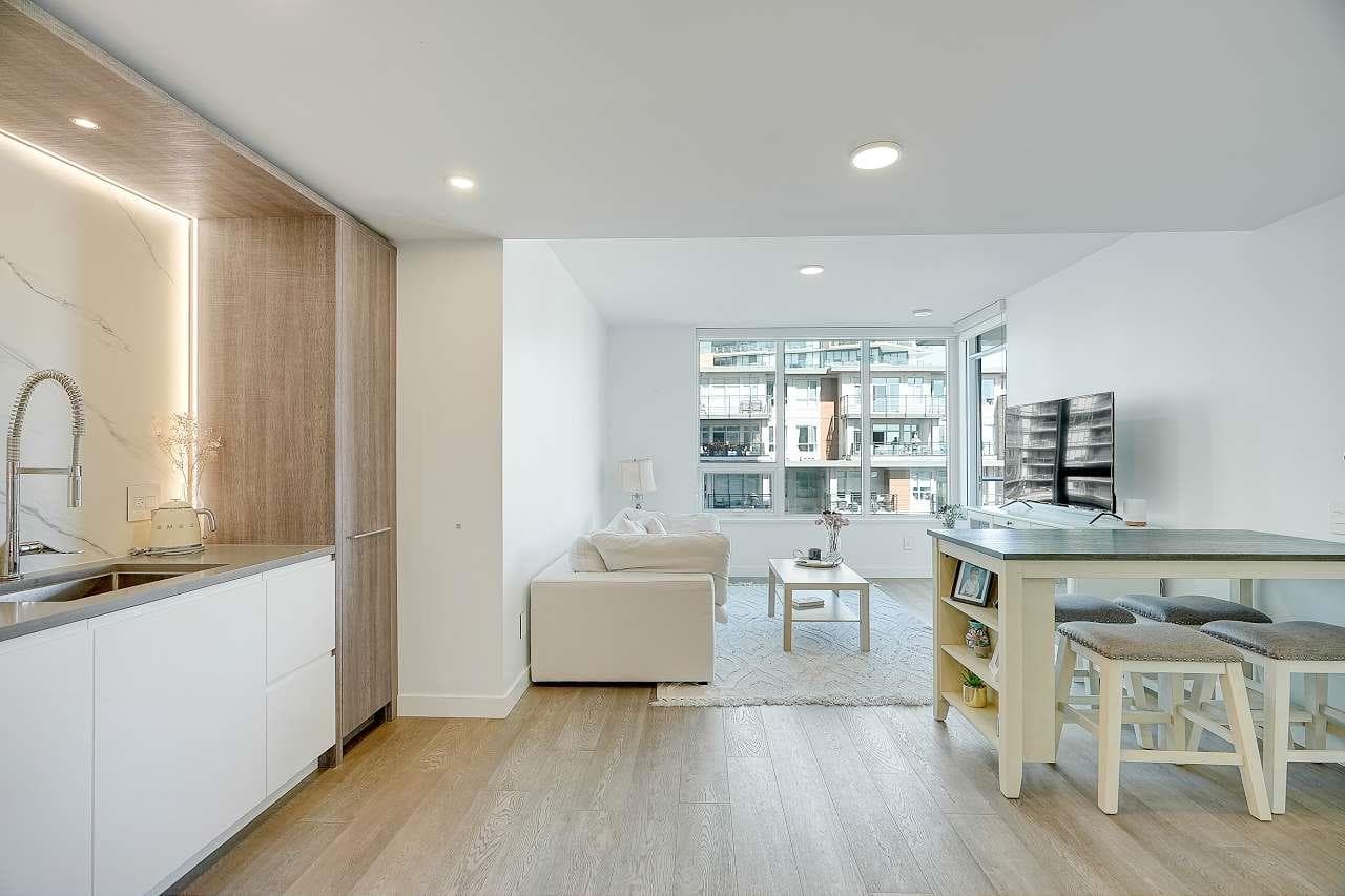 406 - 1441 Johnston Road, White Rock, V4B 3Z4 — photo 4