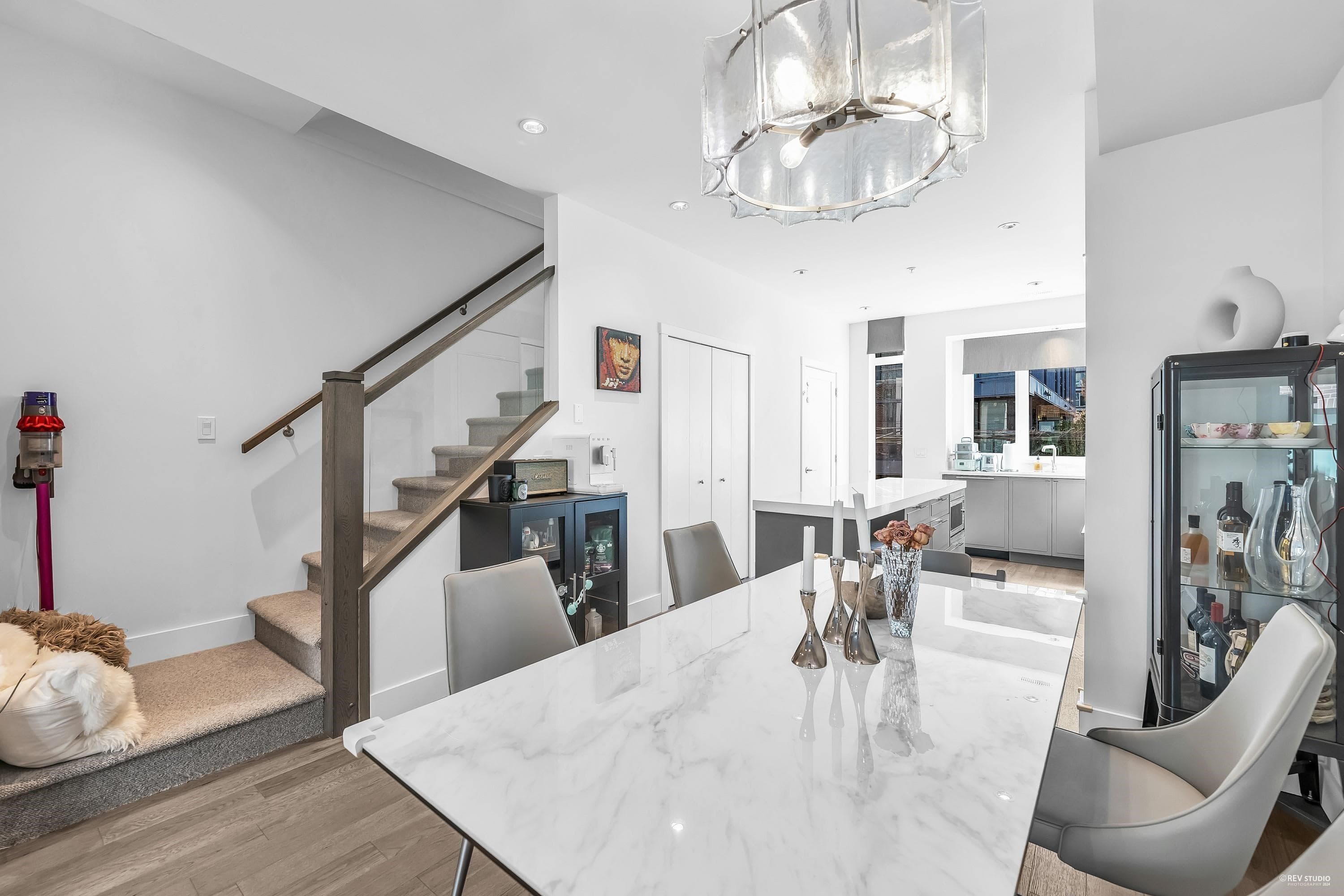 7623 Yukon Street, Vancouver, V5X 2Y4 — photo 3