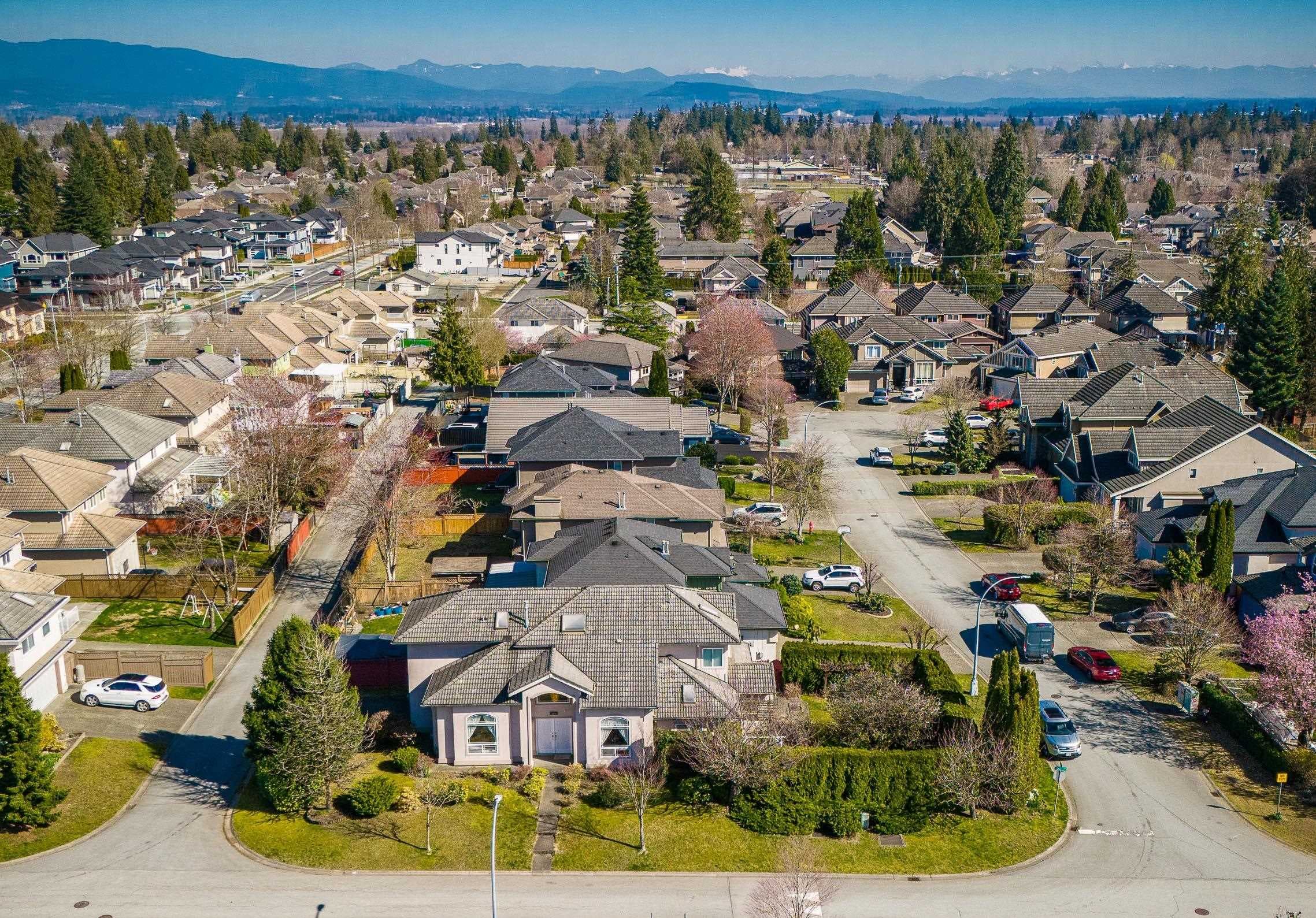 10970 155 Street, Surrey, V3R 0X6 — photo 3