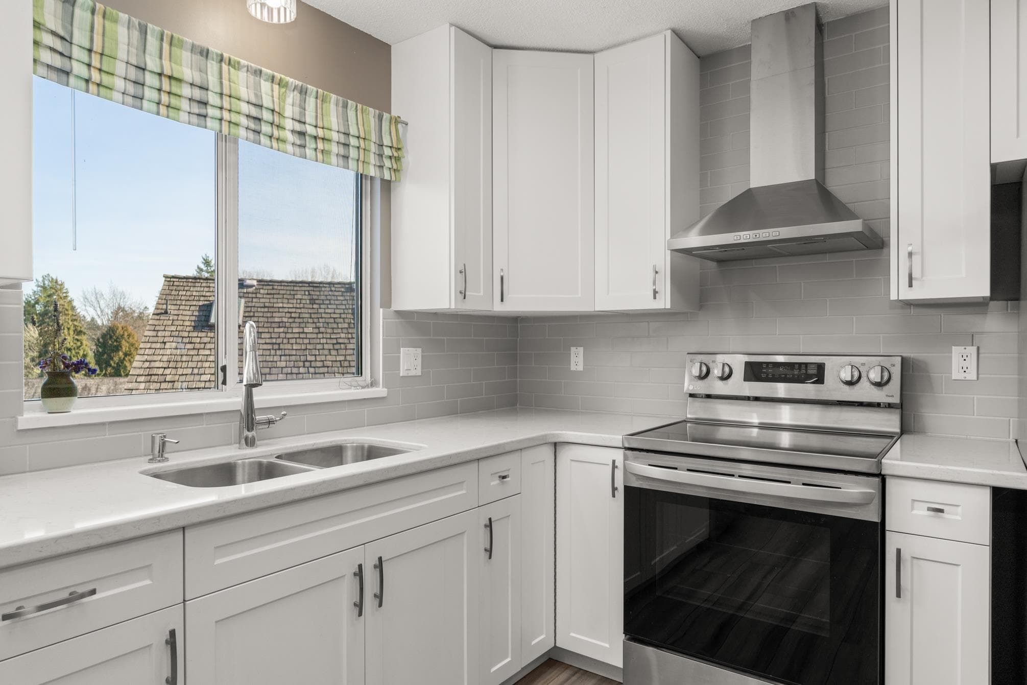 1480 View Crescent, Delta, V4L 2N3 — photo 2