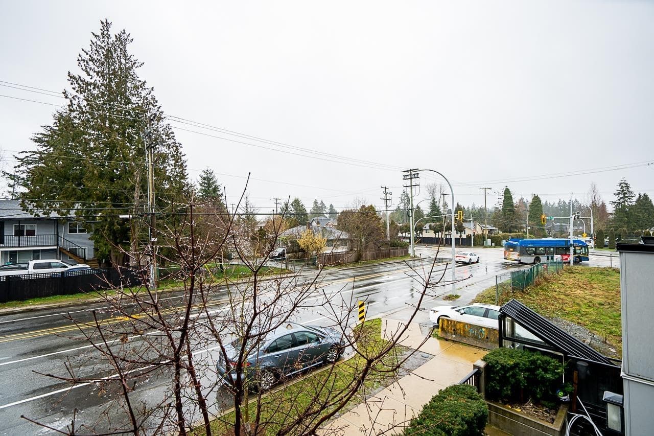 38 - 7247 140 Street, Surrey, V3W 1K8 — photo 3