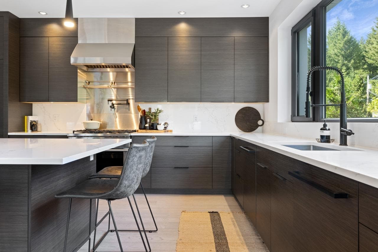 8328 Needles Drive, Whistler, V8E 0G1 — photo 3