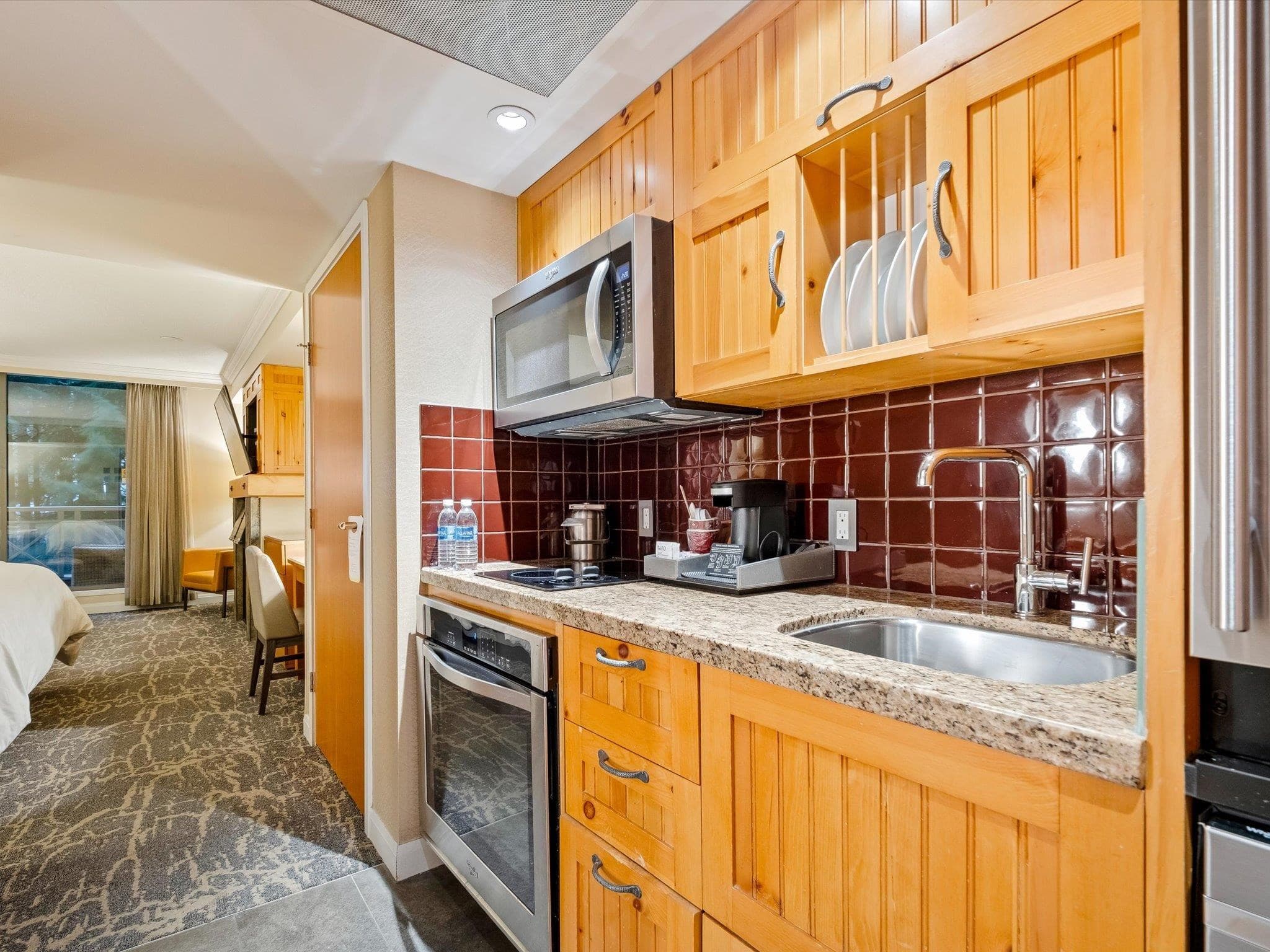 577 - 4090 Whistler Way, Whistler, V8E 1J3 — photo 5