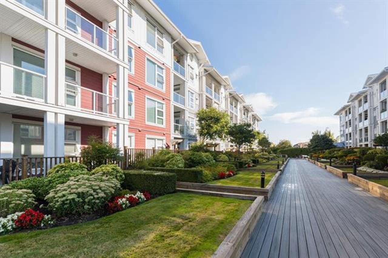 210 - 4600 Westwater Drive, Richmond, V7E 6S2 — photo 3