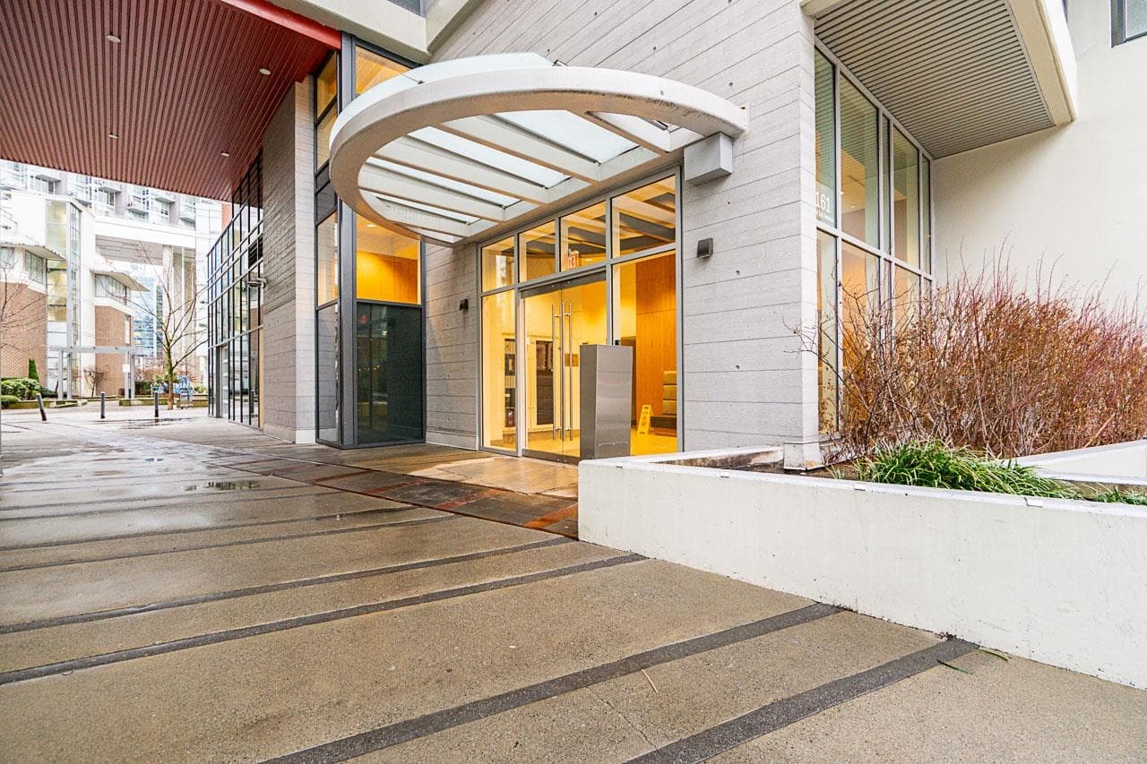 905 - 161 E 1st Avenue, Vancouver, V6A 0G1 — photo 5