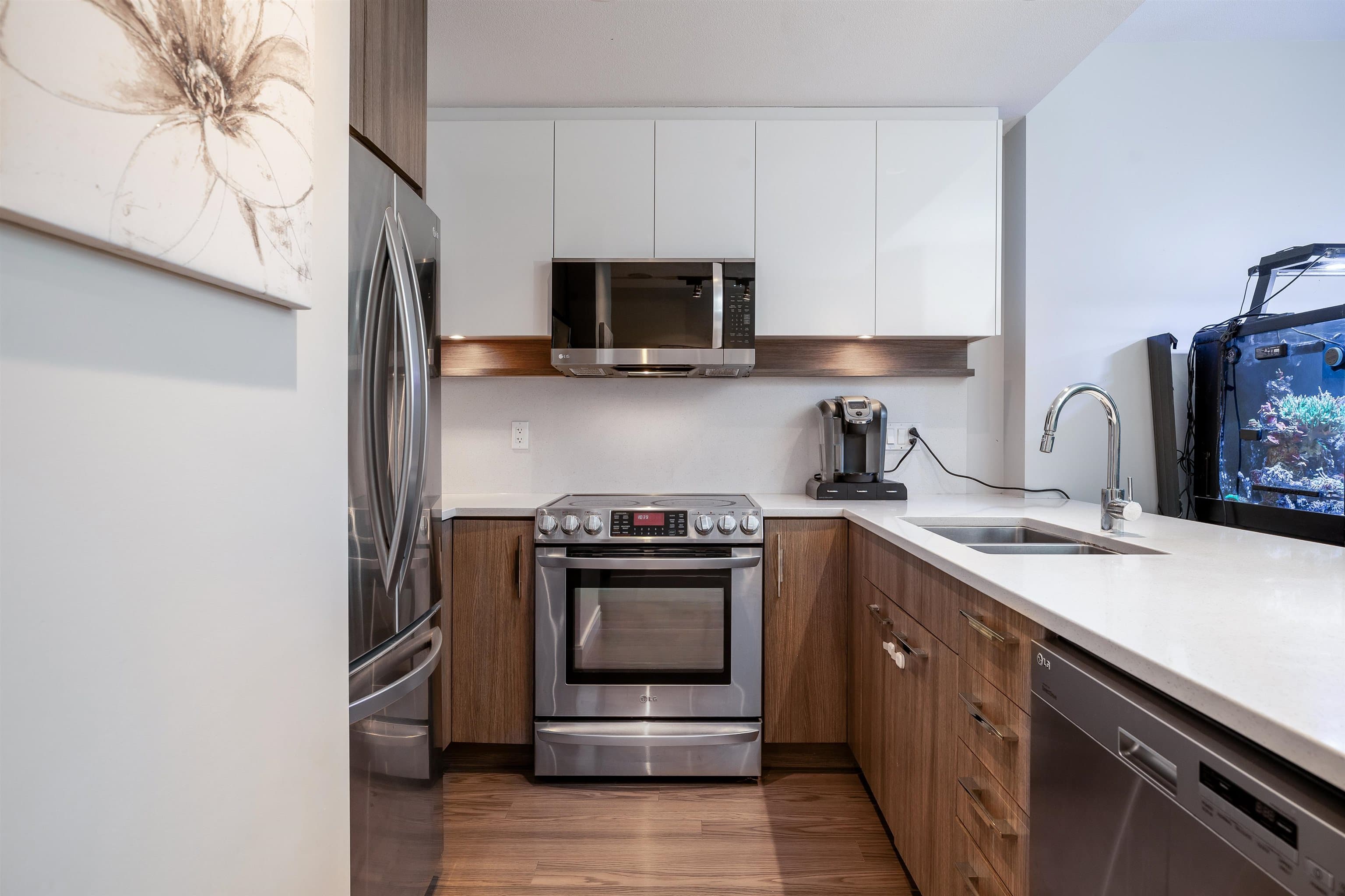 106 - 958 Ridgeway Avenue, Coquitlam, V3K 0C5 — photo 4