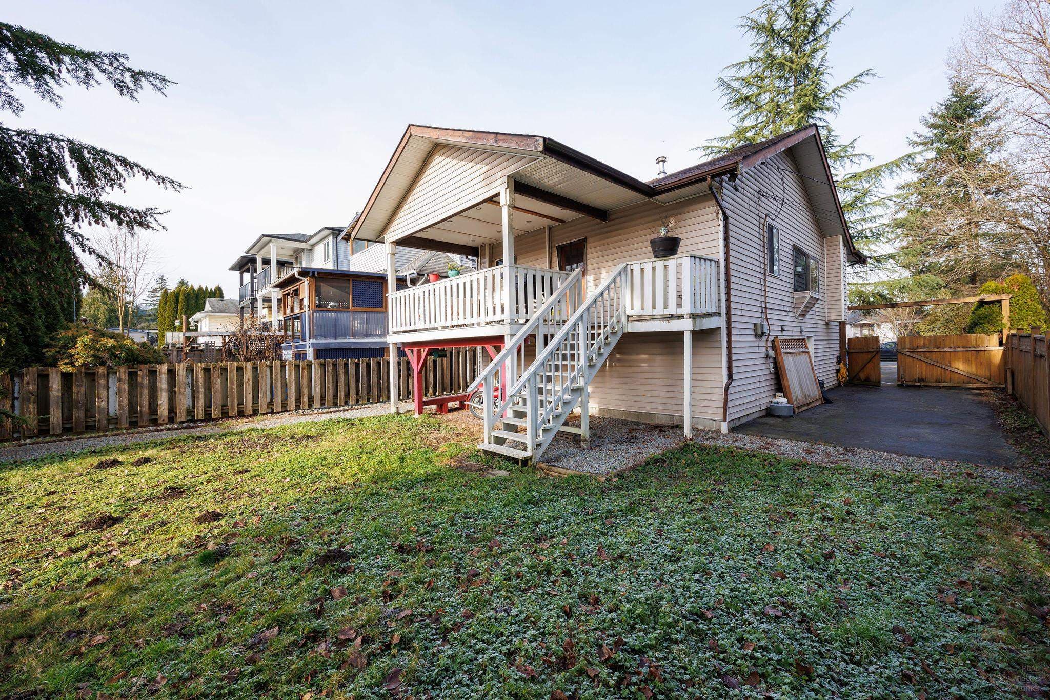 1736 Langan Avenue, Port Coquitlam