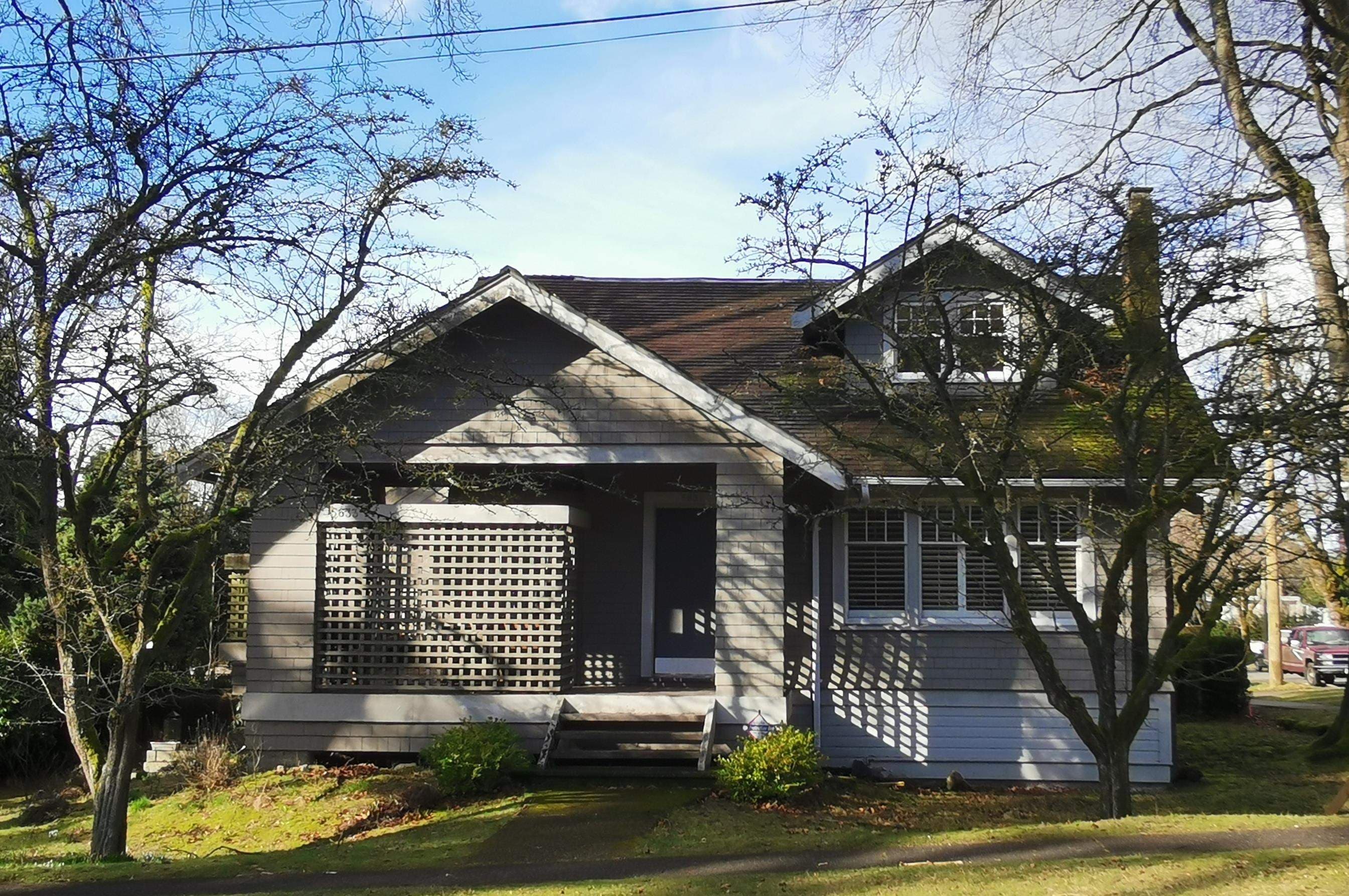 5631 Blenheim Street, Vancouver