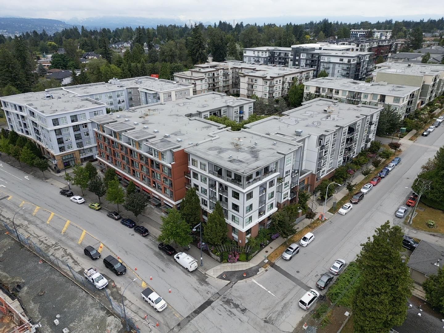 519 - 13733 107a Avenue, Surrey, V3T 0B7 — photo 2
