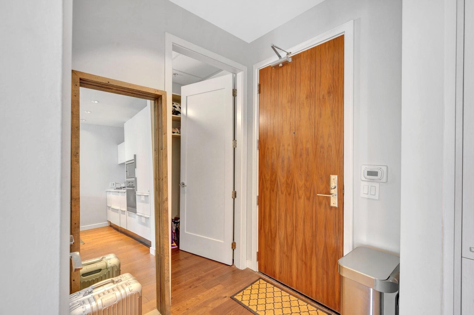 406 - 1633 Ontario Street, Vancouver, V5Y 0C2 — photo 2