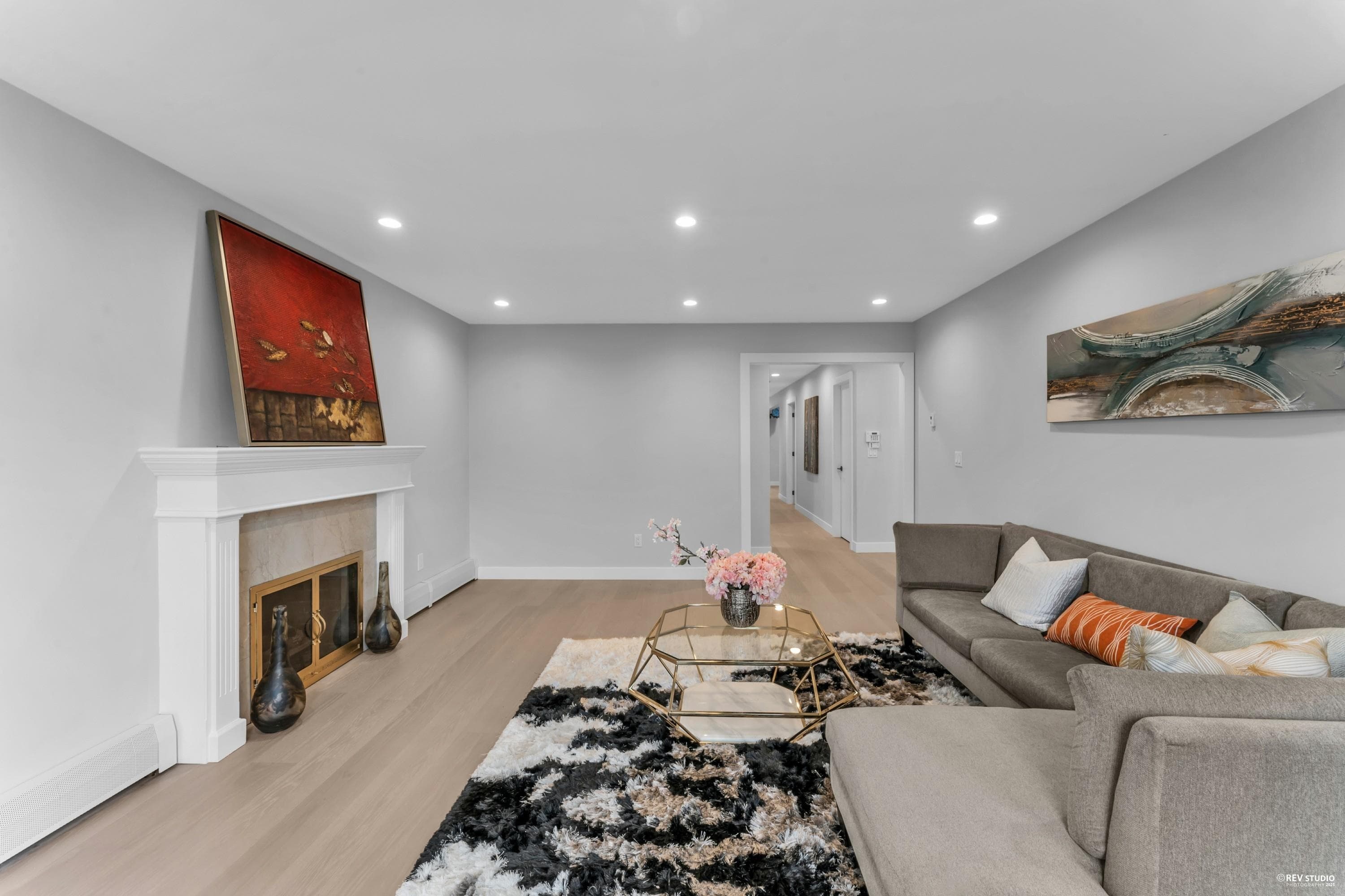 2052 W 44th Avenue, Vancouver, V6M 2E9 — photo 4