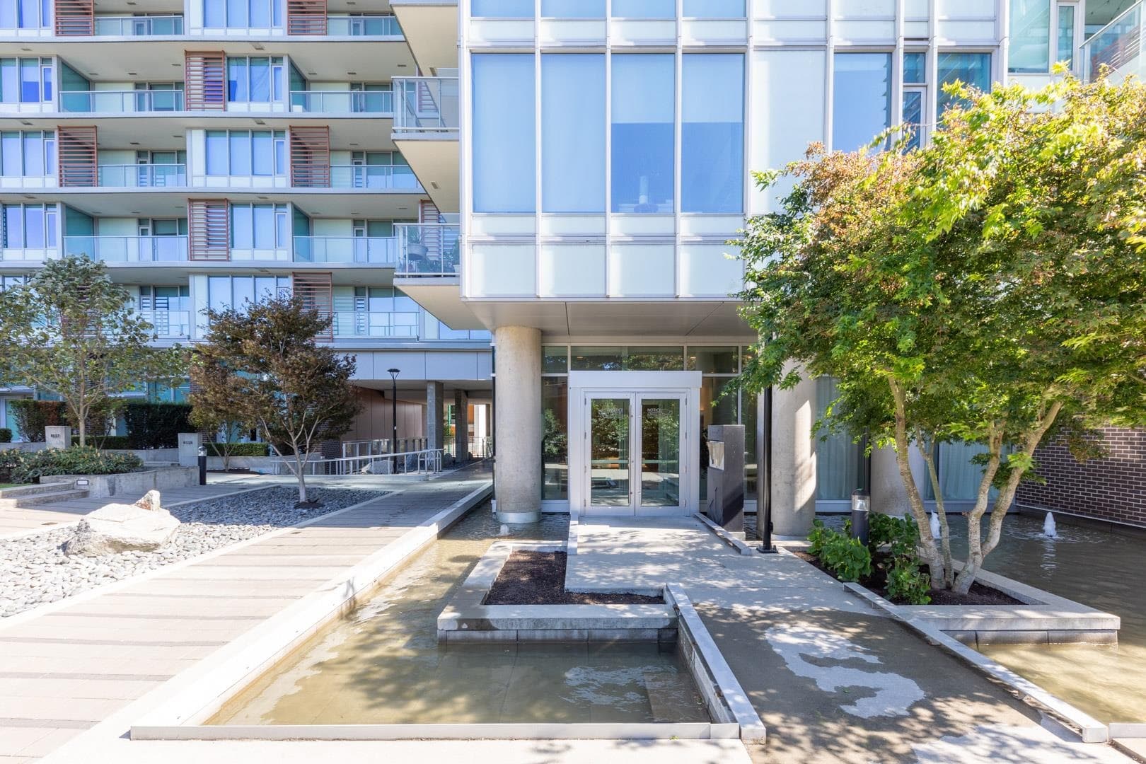 2402 - 8131 Nunavut Lane, Vancouver, V5X 0E2 — photo 3