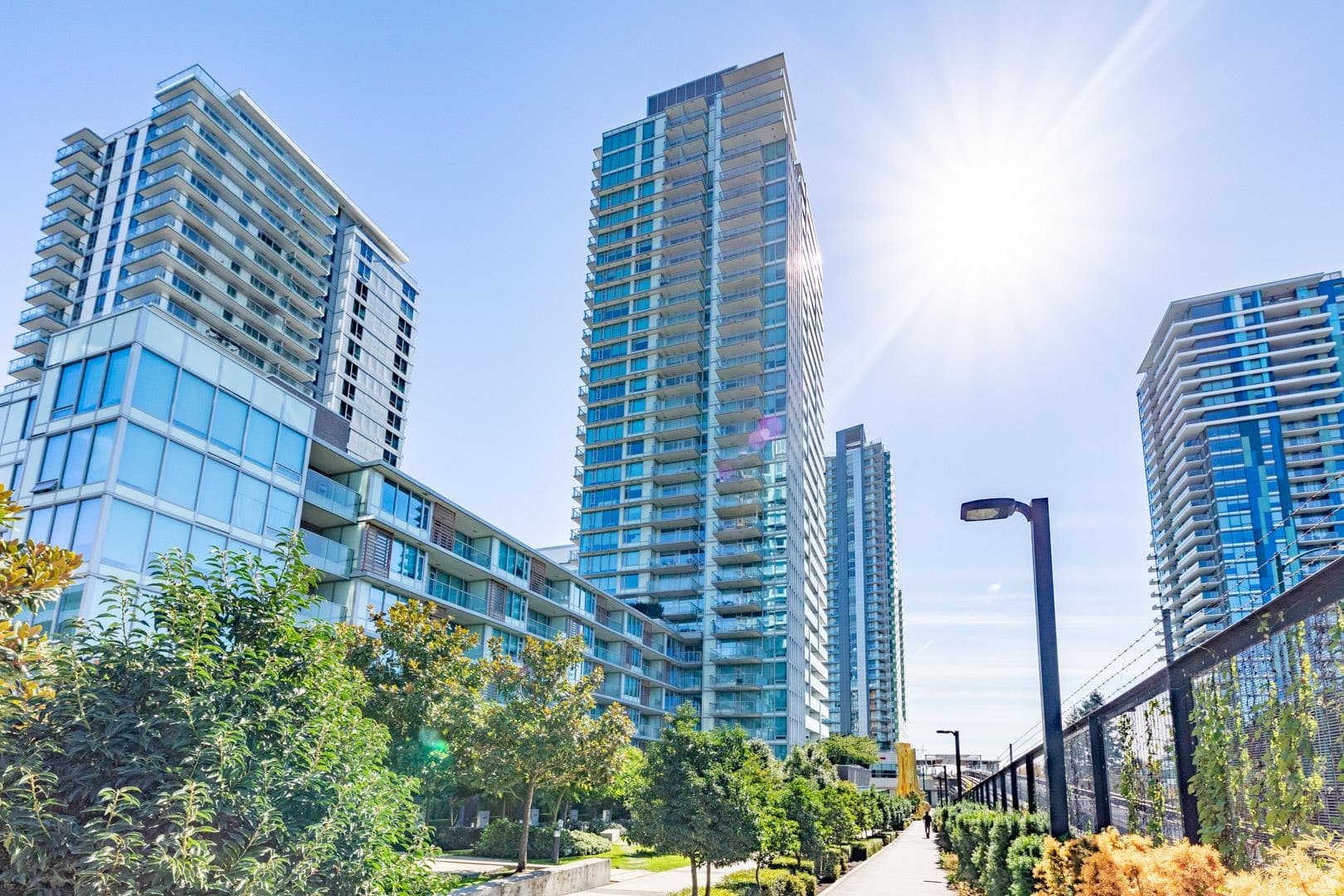 2402 - 8131 Nunavut Lane, Vancouver, V5X 0E2 — photo 4