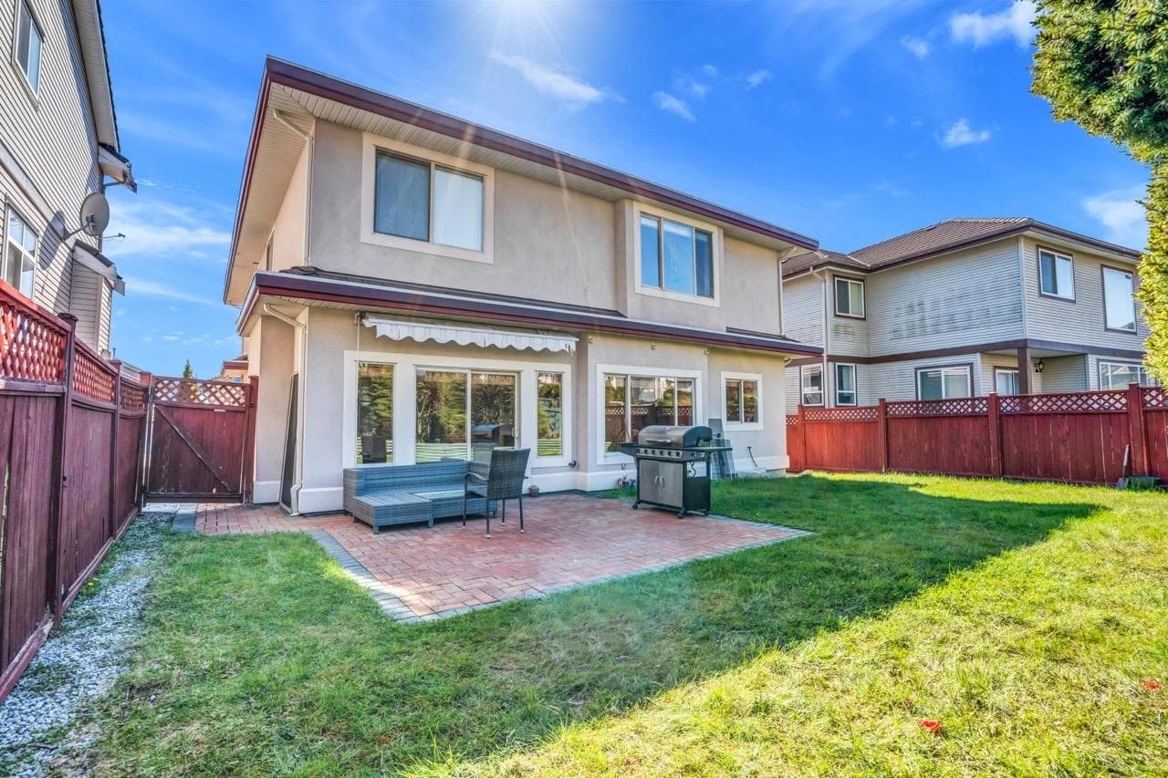 2116 Turnberry Lane, Coquitlam, V3E 3N3 — photo 5
