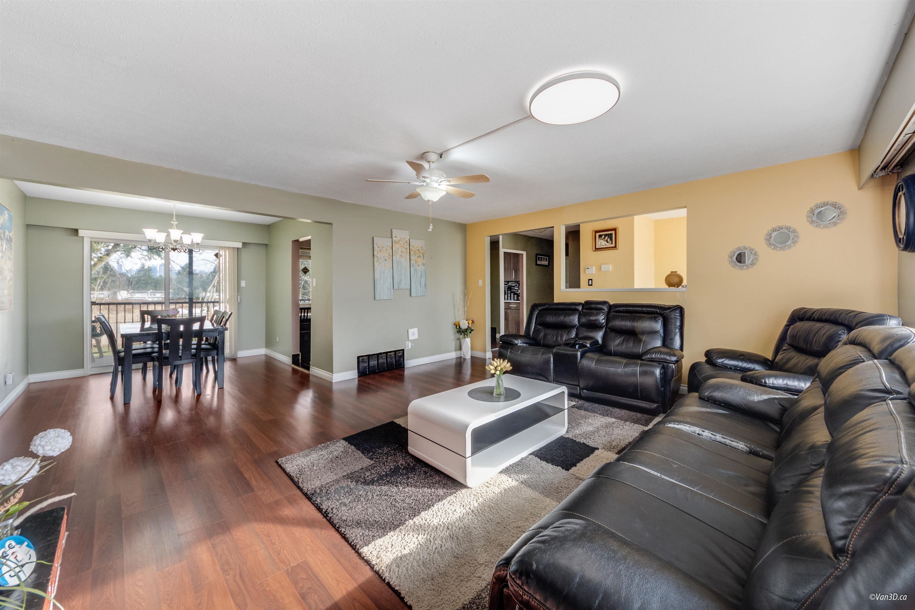 13553 84 Avenue, Surrey, V3W 3H3 — photo 1
