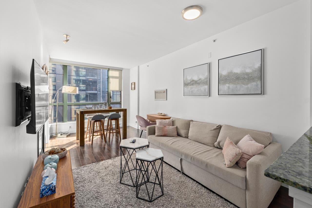 901 - 1238 Burrard Street, Vancouver, V6Z 3E1 — photo 4