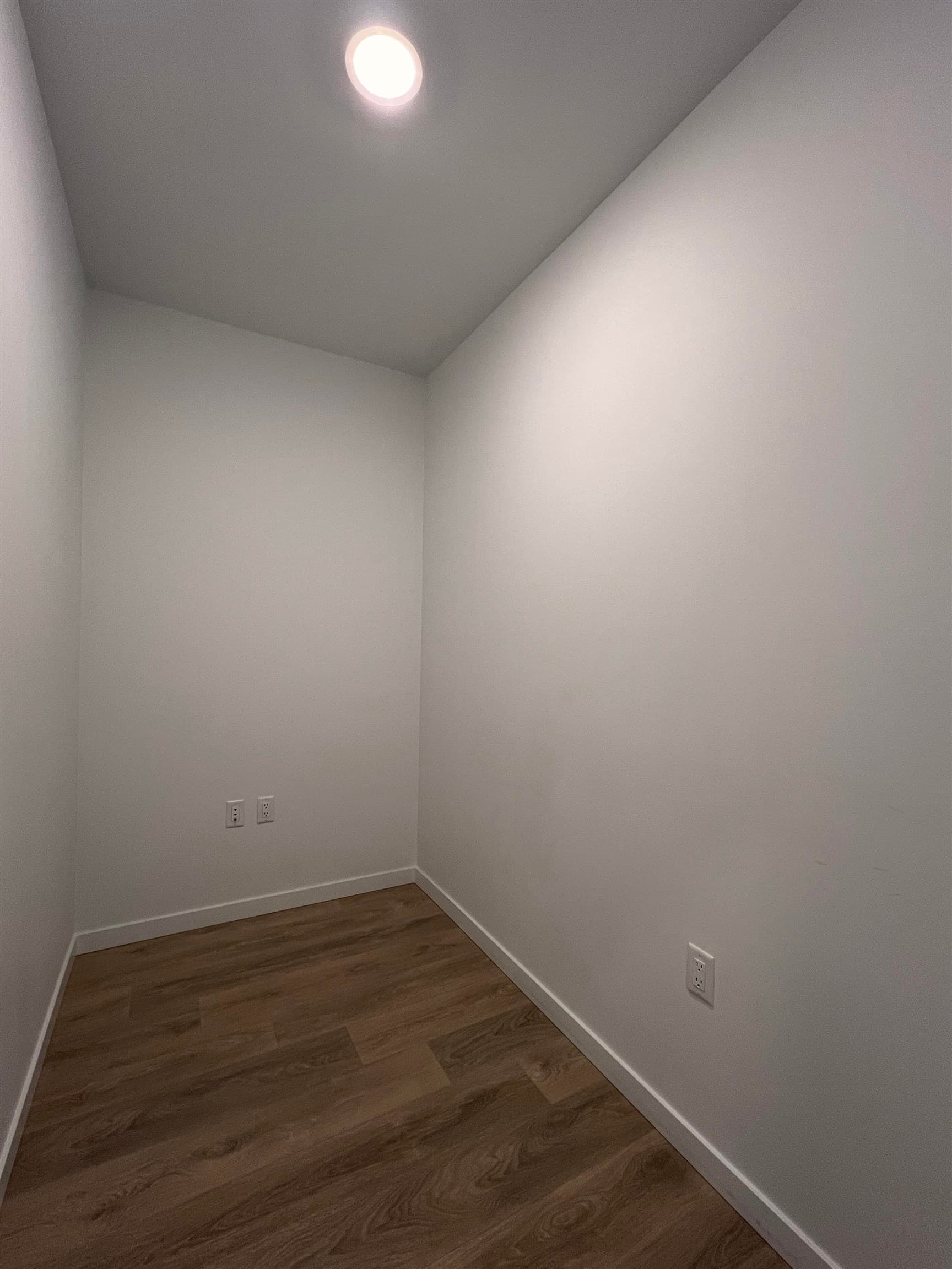 319 - 725 Marine Drive, North Vancouver, V7M 0G2 — photo 5