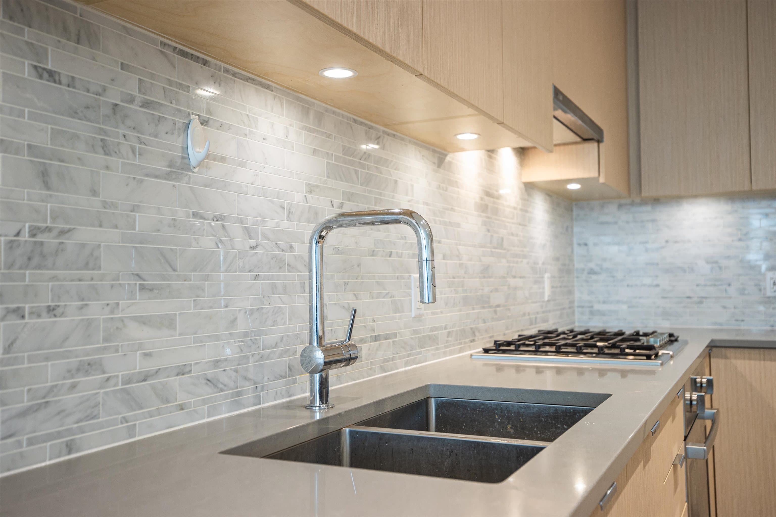 402 - 9233 Odlin Road, Richmond, V6X 0V4 — photo 5