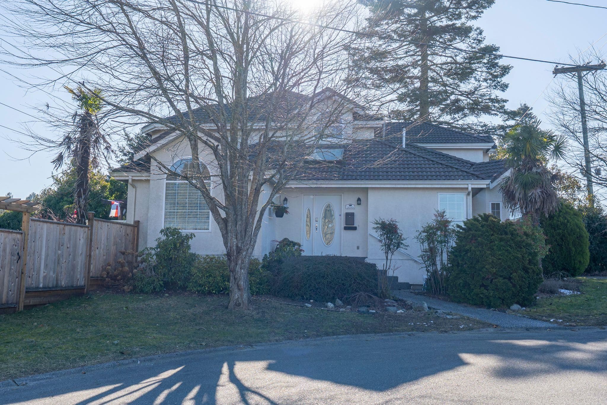 1680 53a Street, Delta