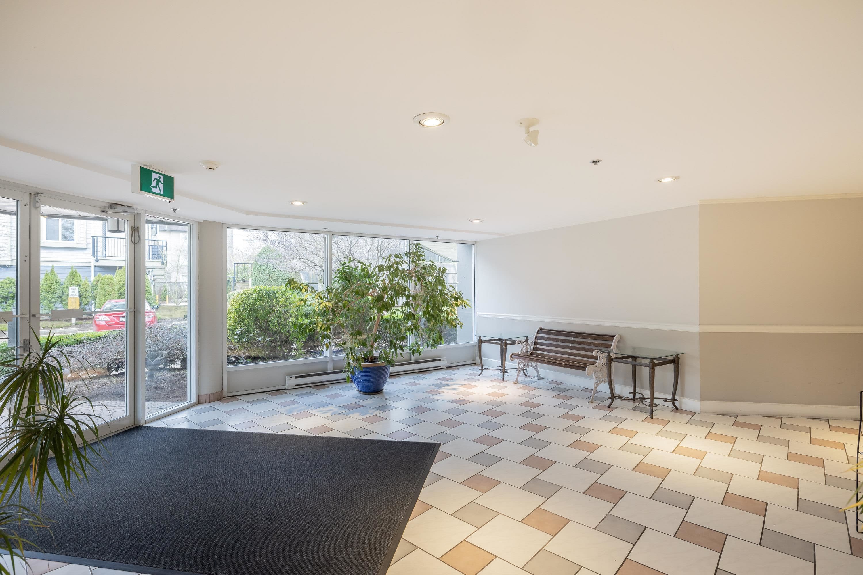 314 - 9299 121 Street, Surrey, V3V 7X8 — photo 2
