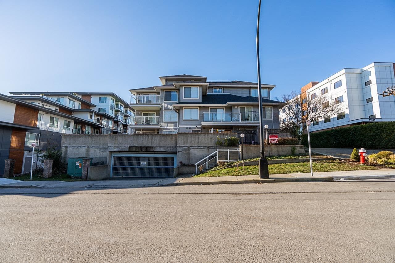 403 - 11671 Fraser Street, Maple Ridge, V2X 6C4 — photo 2